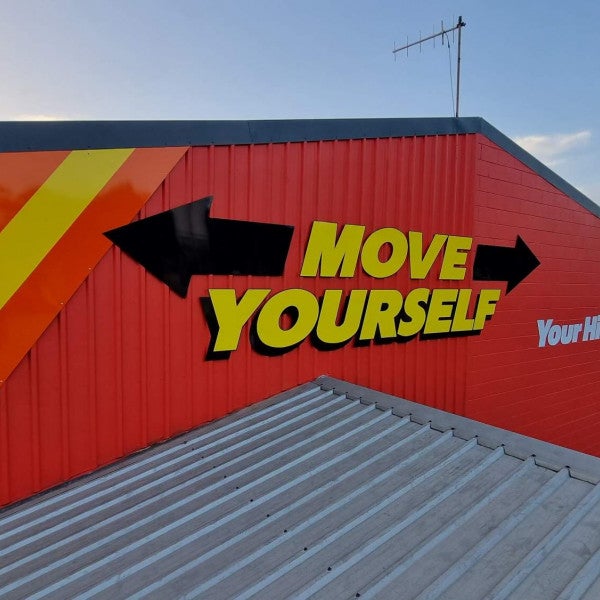  WE LIKE TO MOVE IT, MOVE IT 