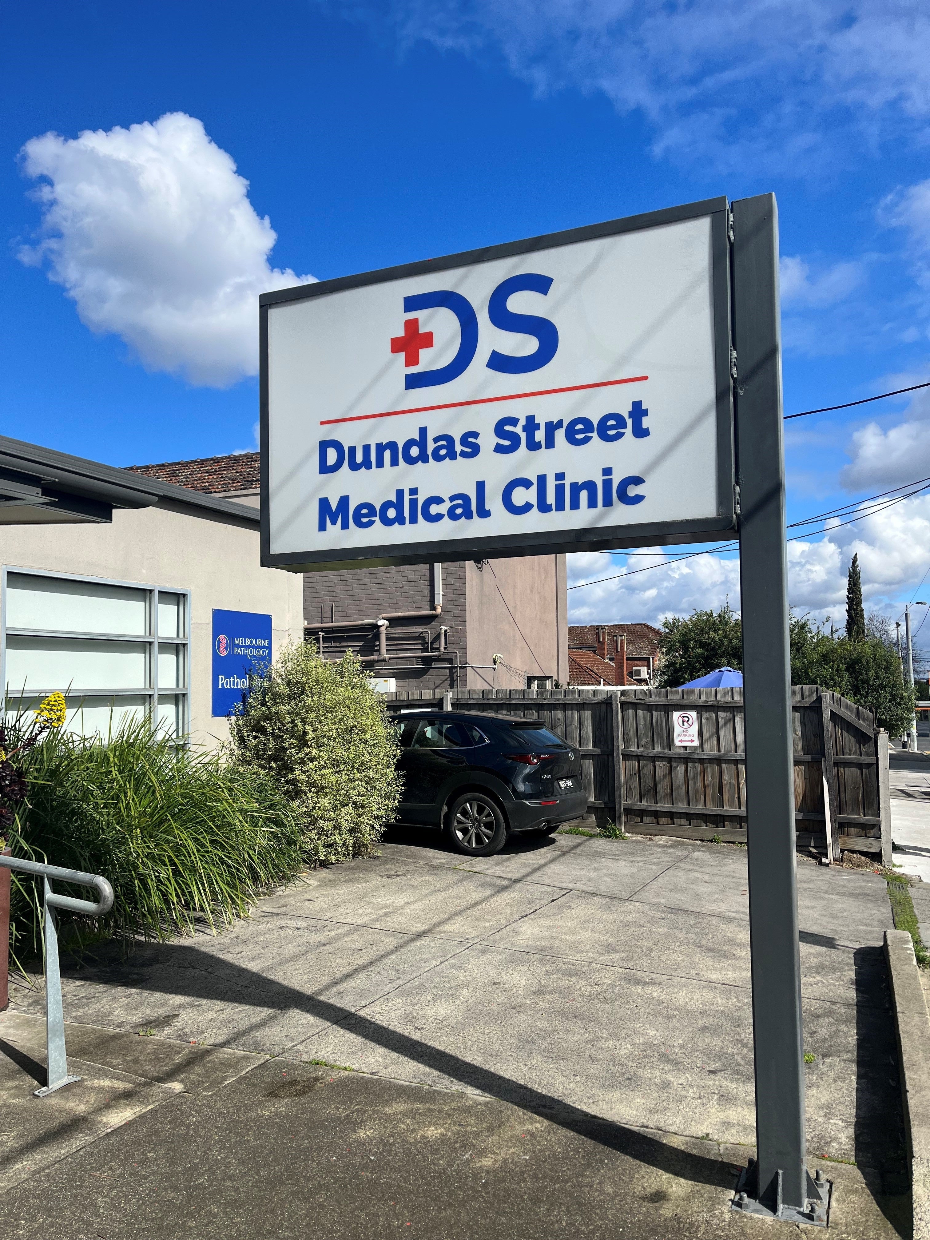 Signage Update - Dundas Street Medical Clinic - Thornbury.