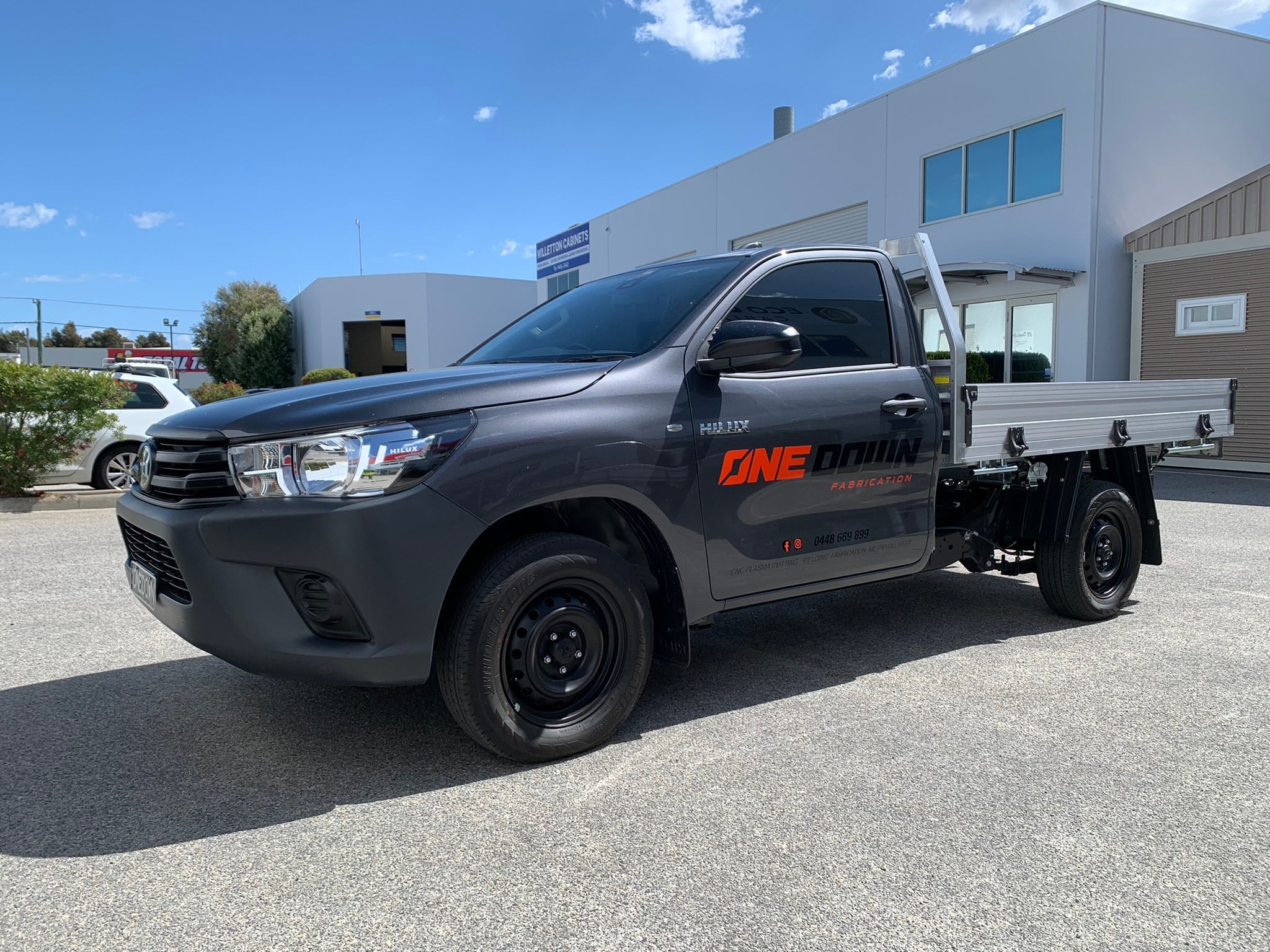 Onedown Fabrication Graphics
