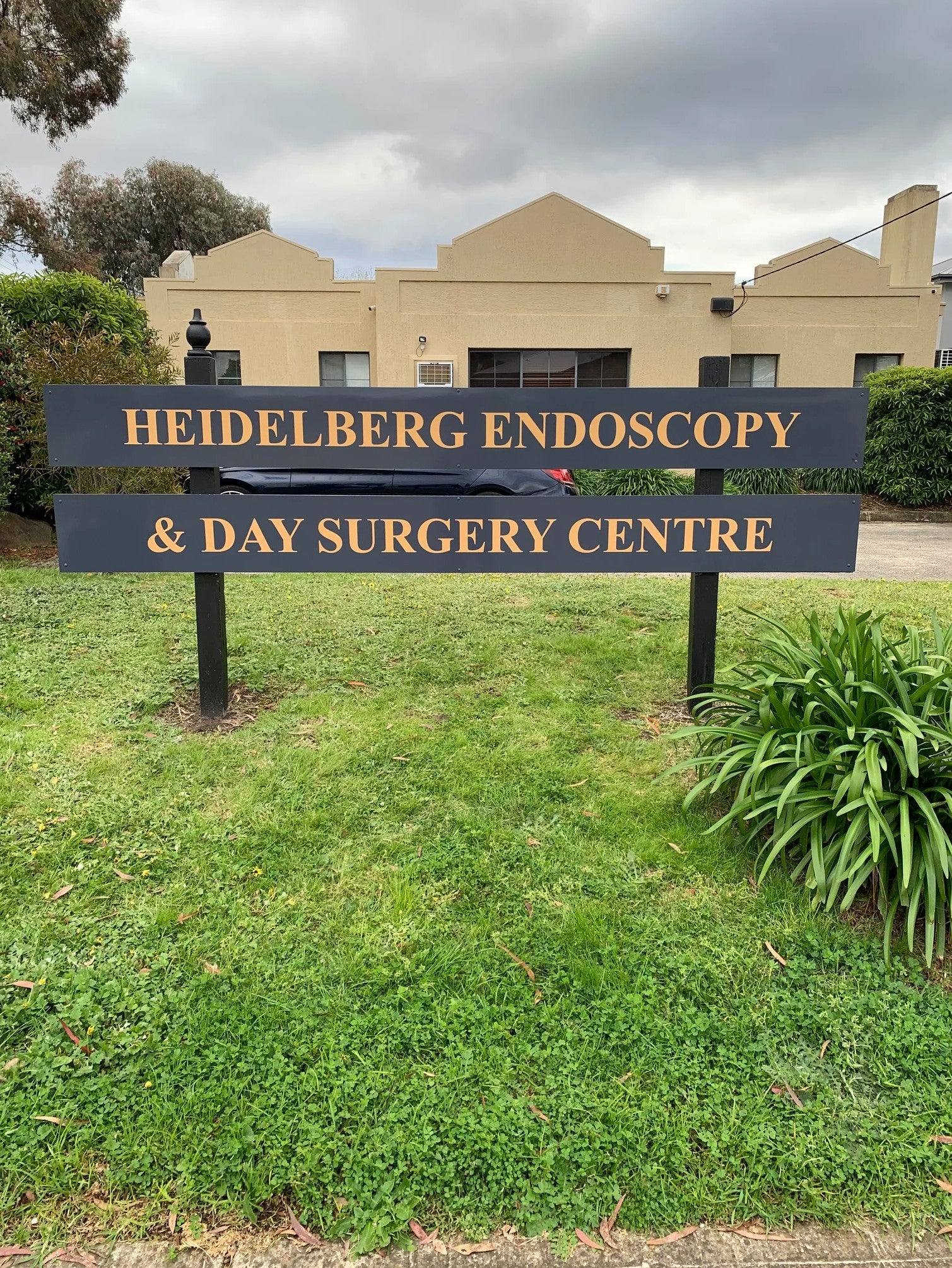 Front Signage - Heidelberg Endoscopy & Day Surgery Centre