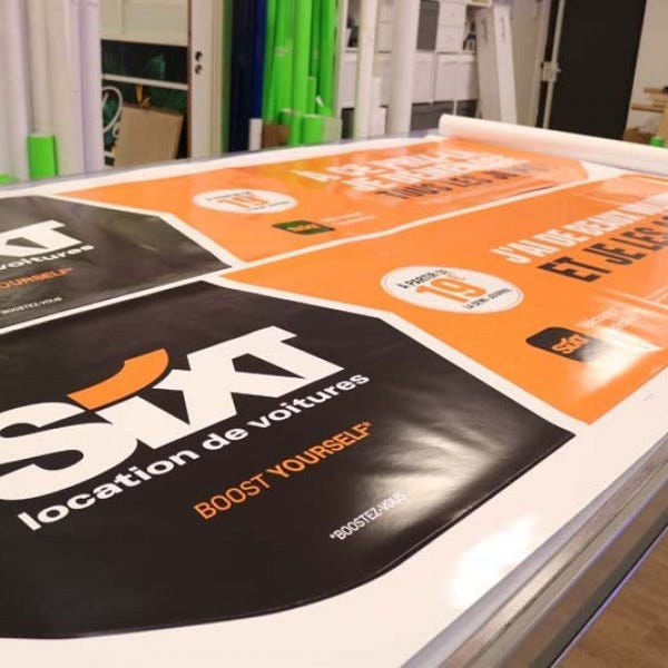 kit-adhesif-pour-vehicules-professionnels-stickers-pret-a-poser-by-signarama-montpellier