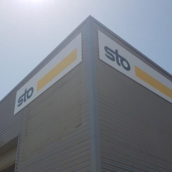 panneau-enseigne-xxl-batiment-by-signarama-montpellier-pose-enseigne