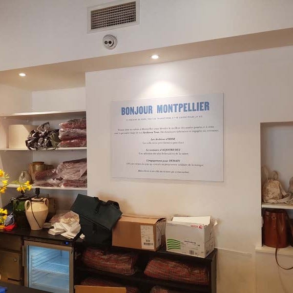 panneau-publicitaire-interieur-enseigne-by-signarama-montpellier-