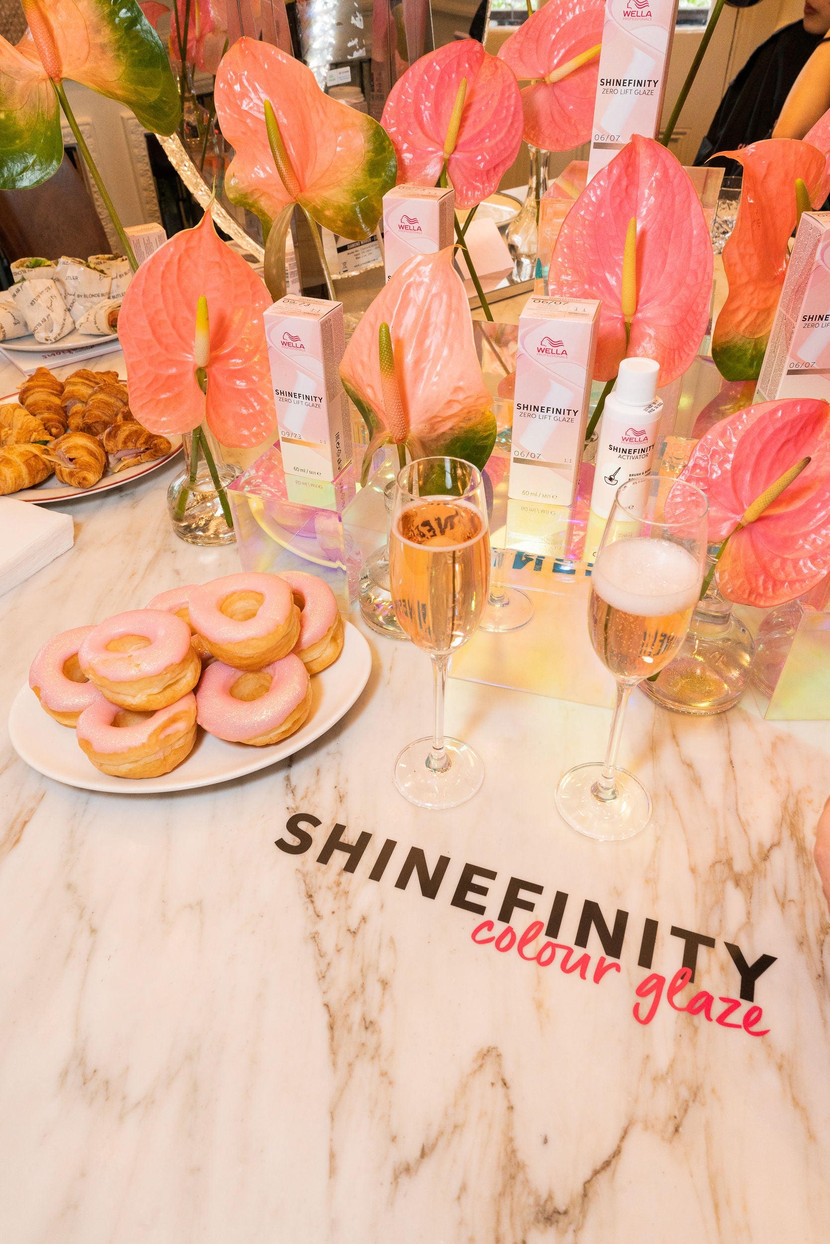 Wella Shinefinity - Exhibition various signage