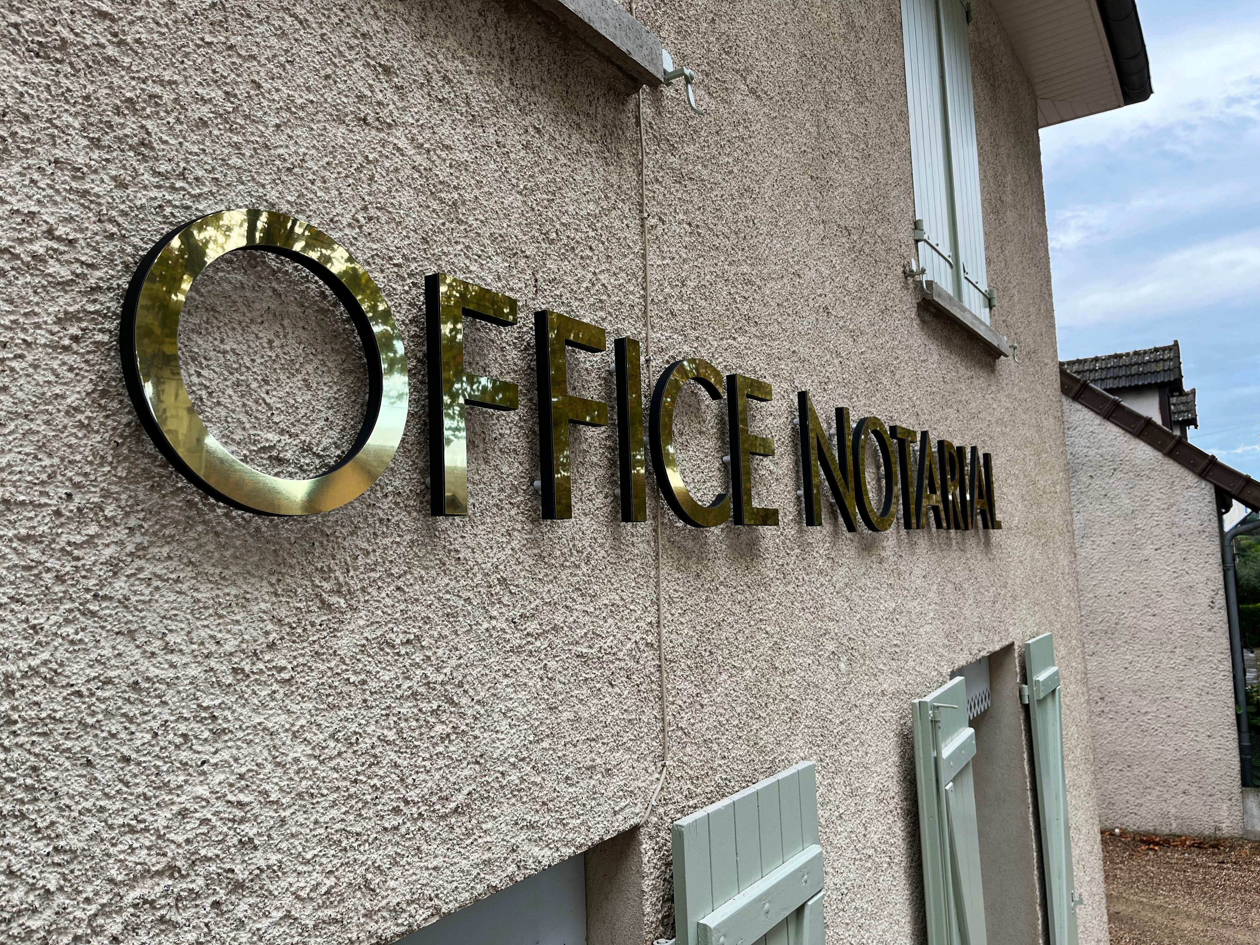 Enseigne Lettres Découpées