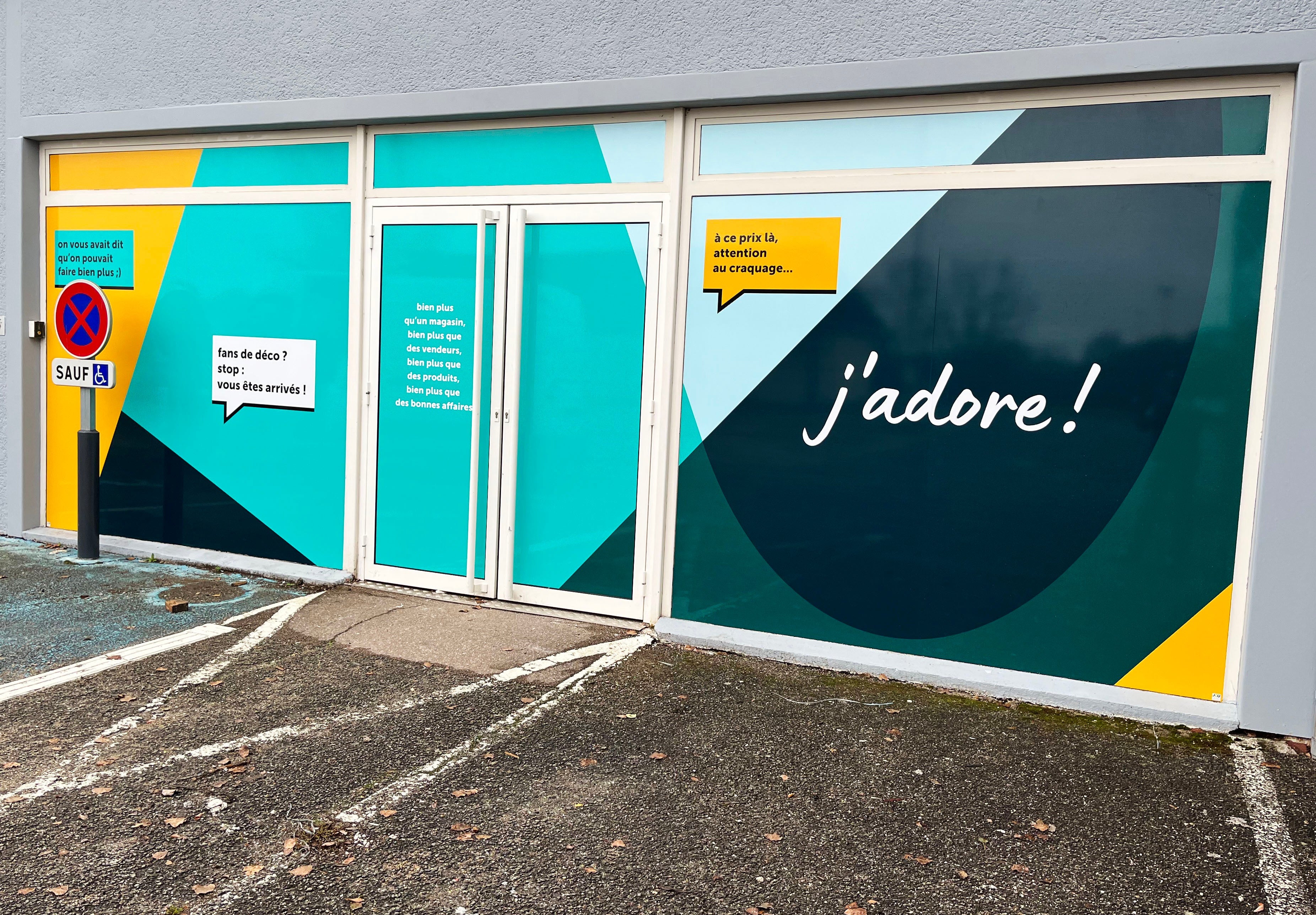 Enseigne et marquage vitrine