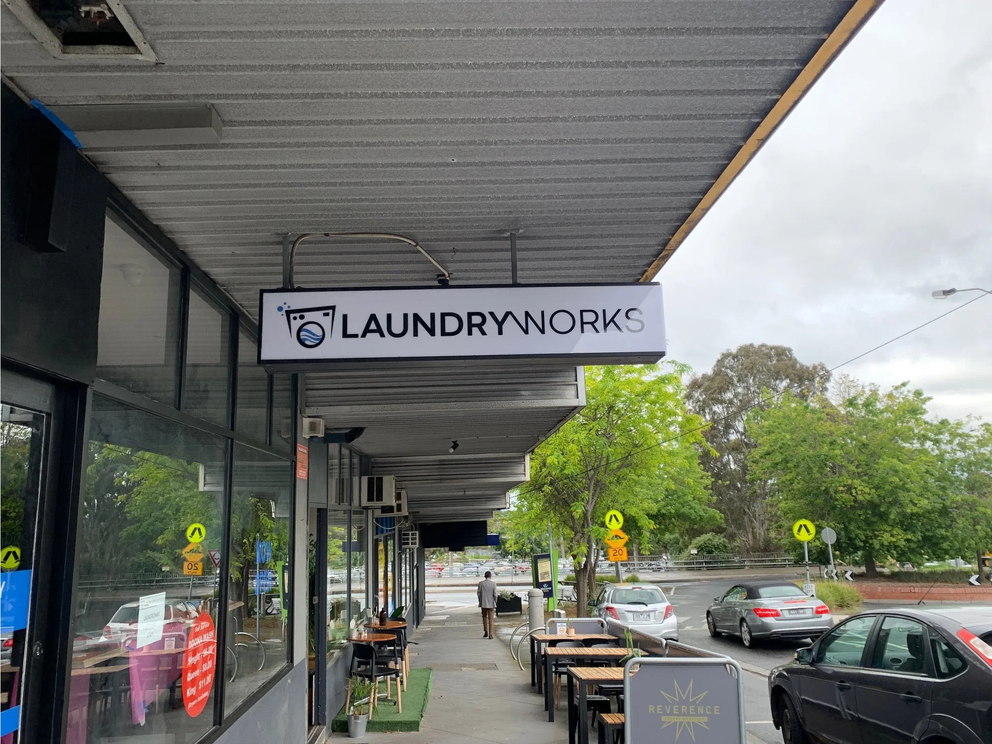 Shop Signage - Laundryworks - Watsonia