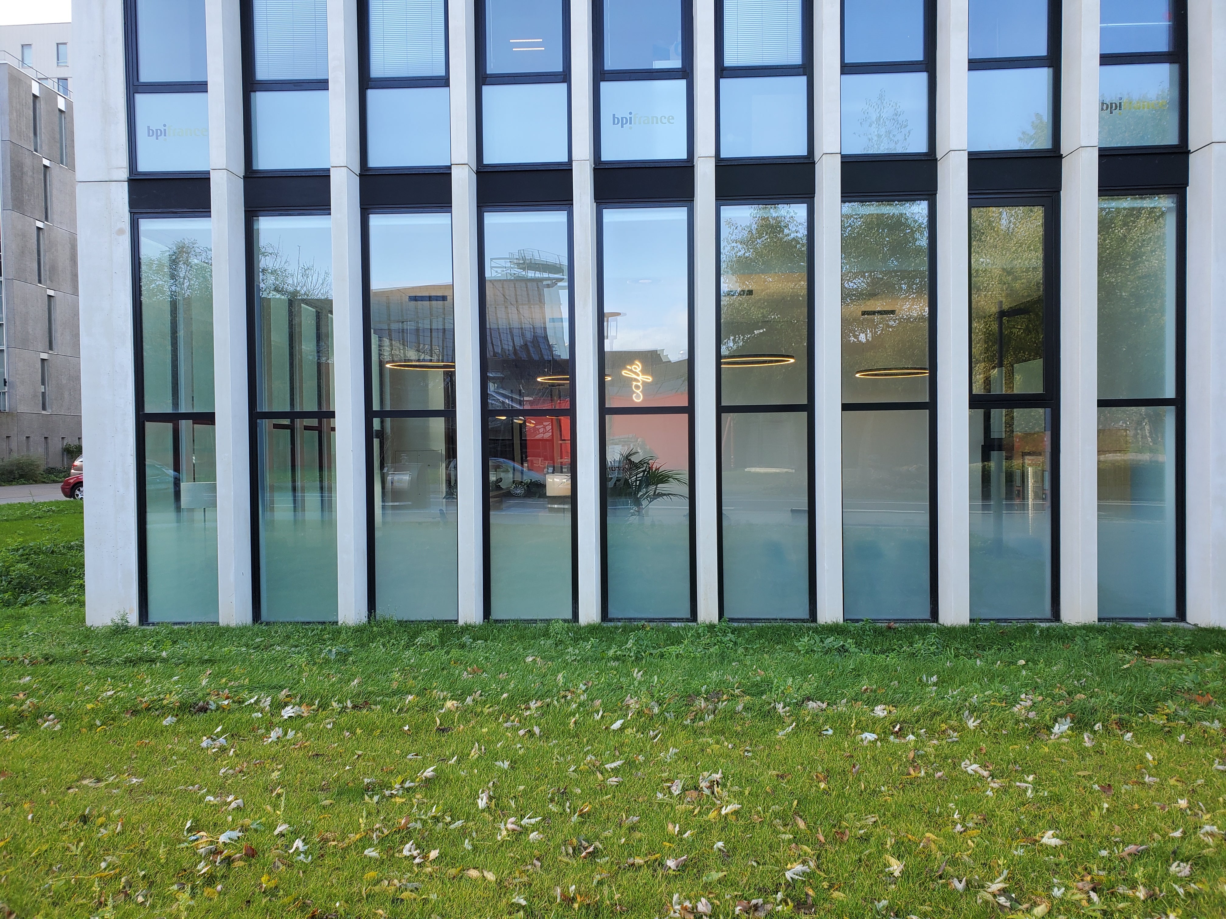 Adhésifs sur vitres par Signarama Nantes