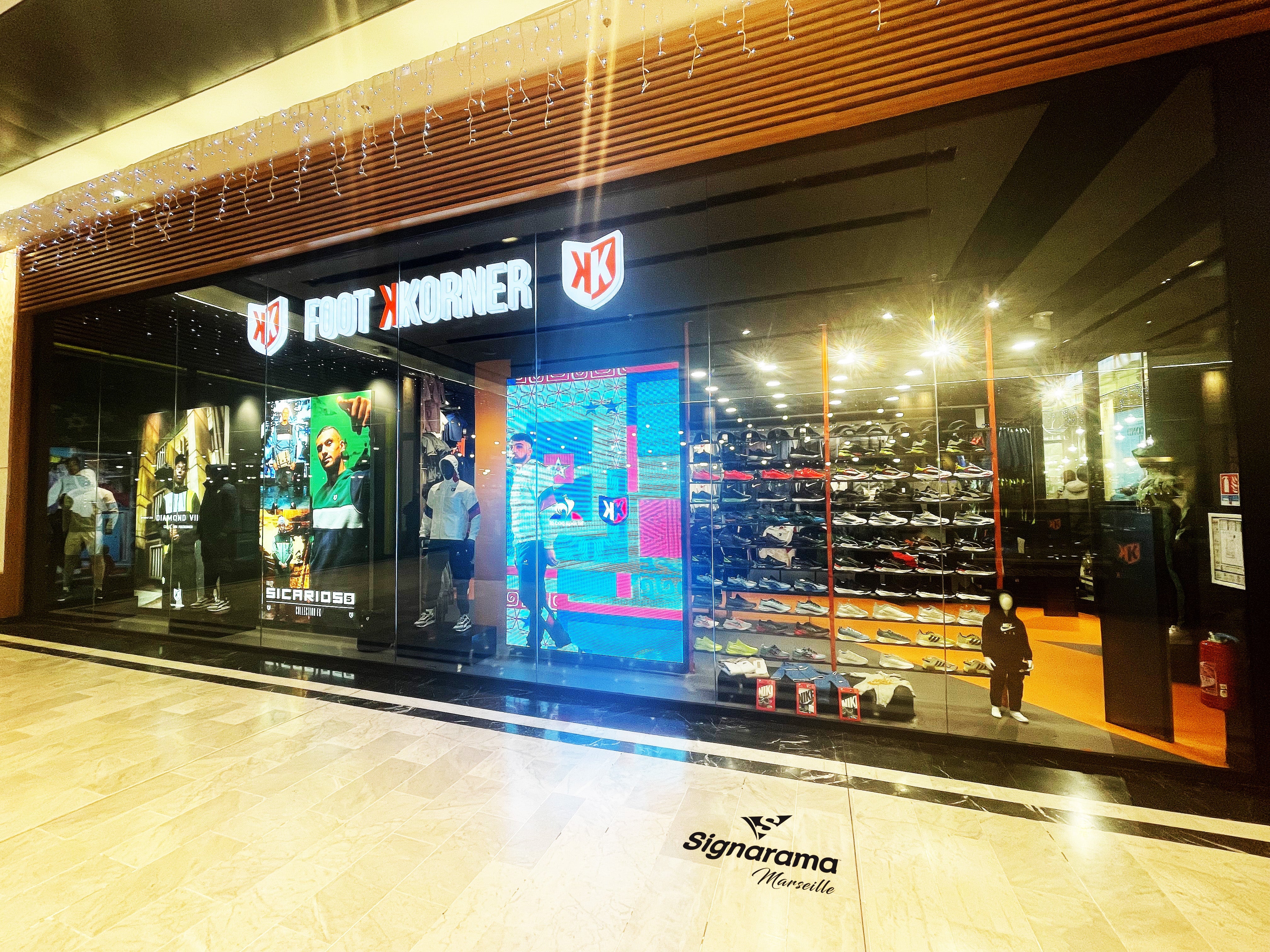 lettres-decoupees-lumineuses-Footkorner-signarama-marseille