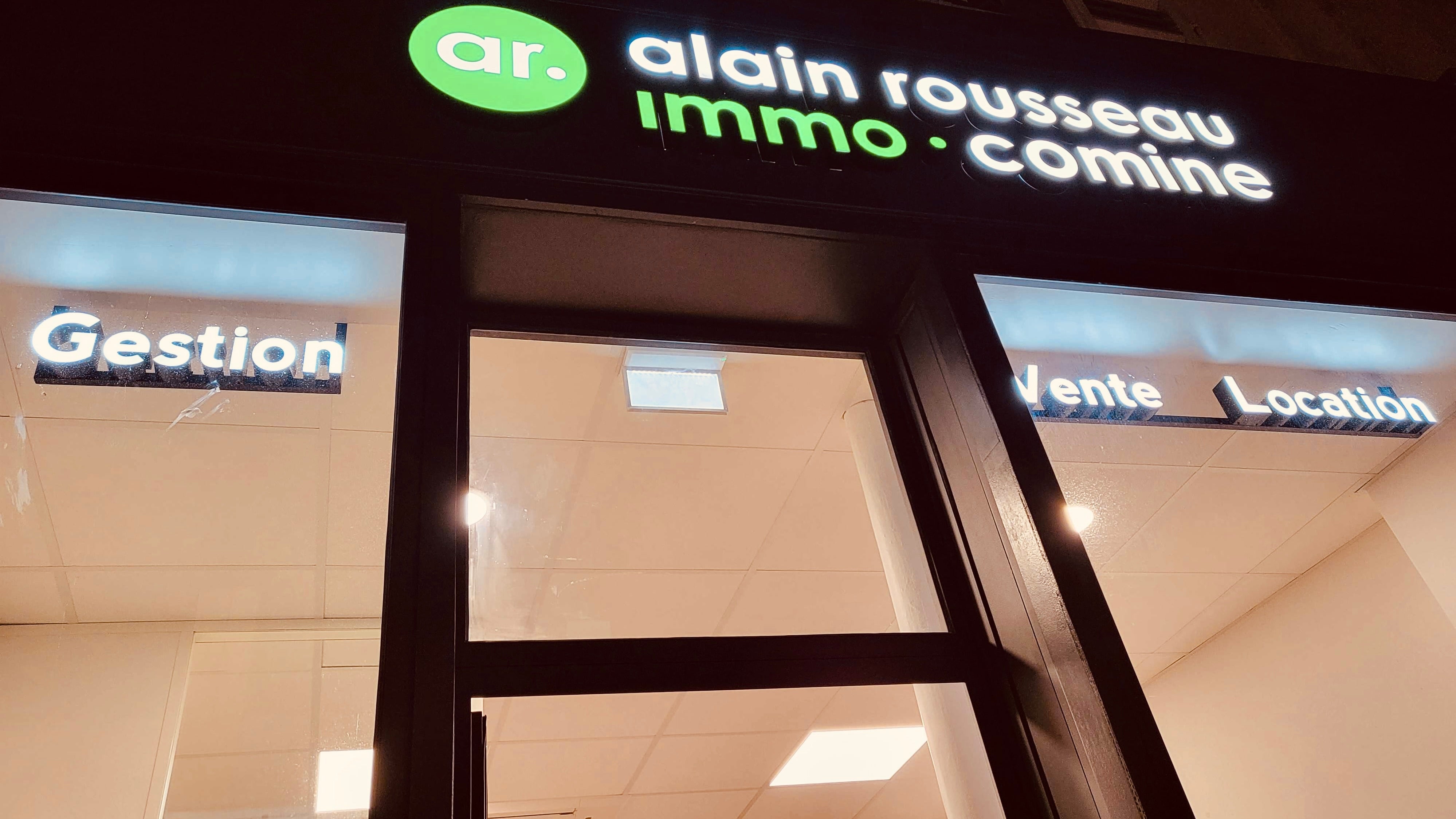 Signalétique extérieure pour Alain Rousseau Immobilier
