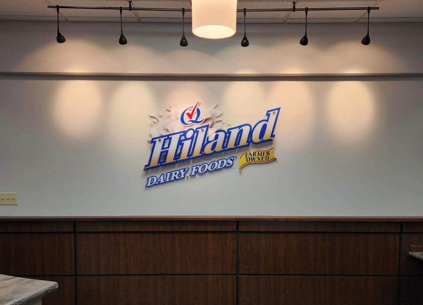 Acrylic Dimensional Lettering
