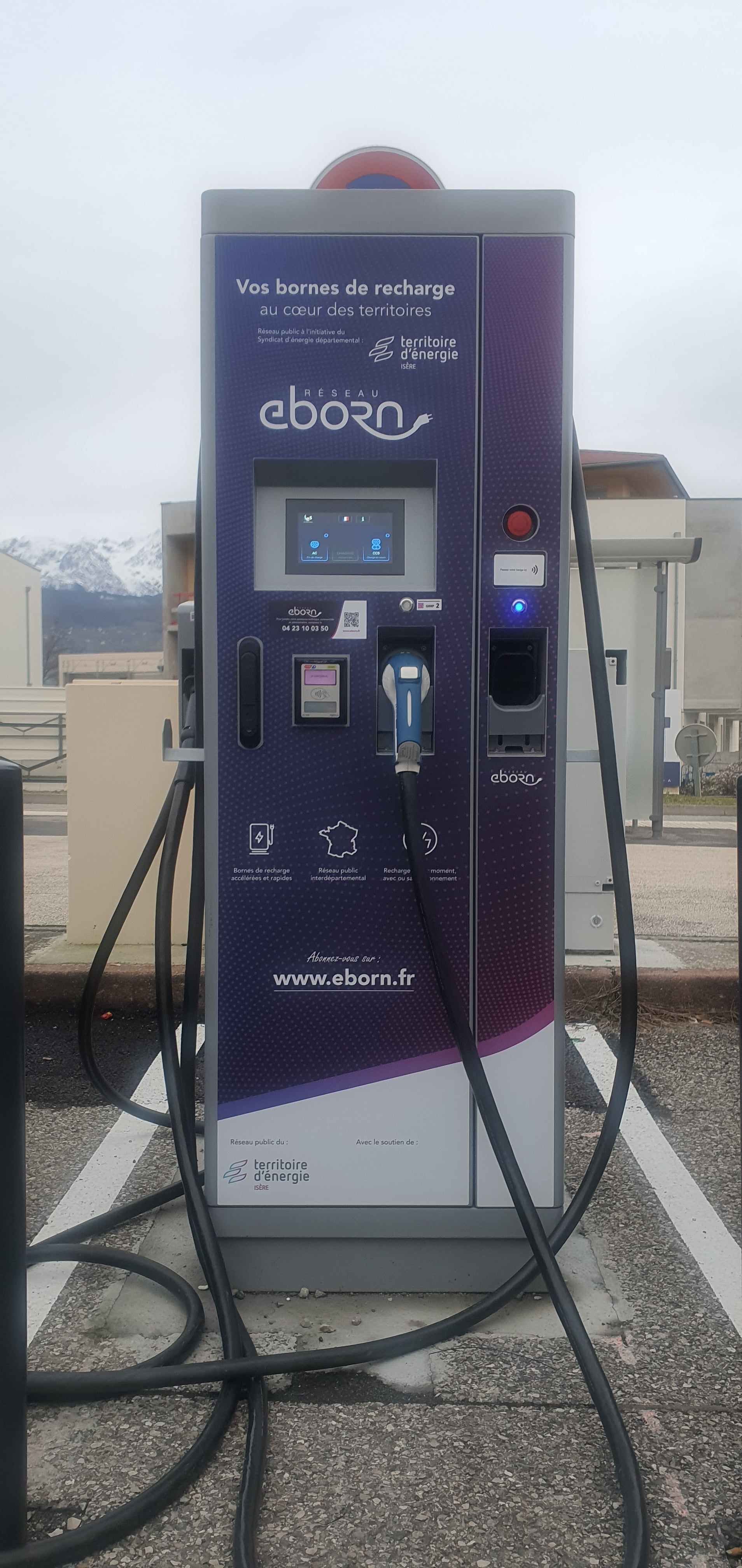 Habillage adhésif sur bornes de recharge électrique