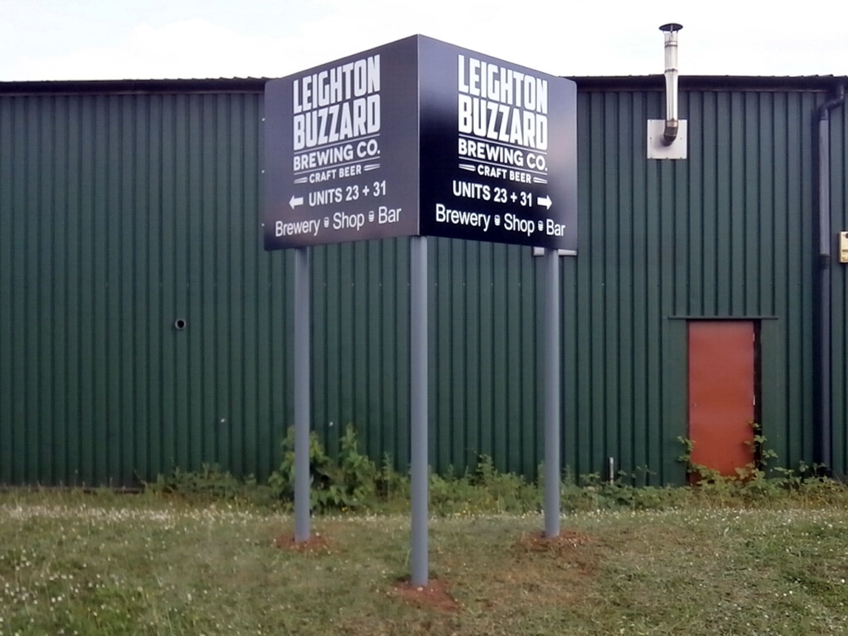 Leighton Buzzard Brewing Company Signage