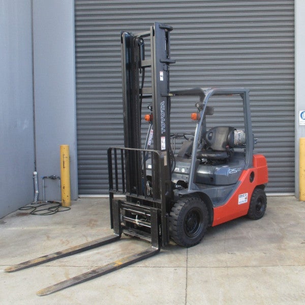 Used Toyota LPG Forklift #1874