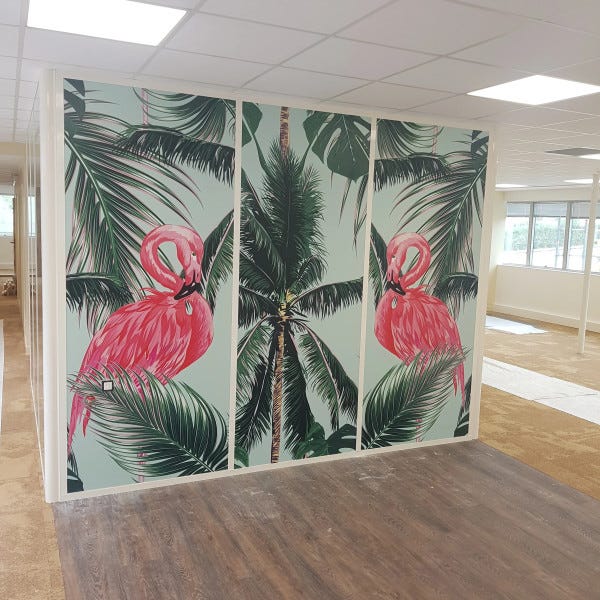 decoration-murale-adhesive-sur-mesure-sticker-pour-mur-by-signarama-montpellier