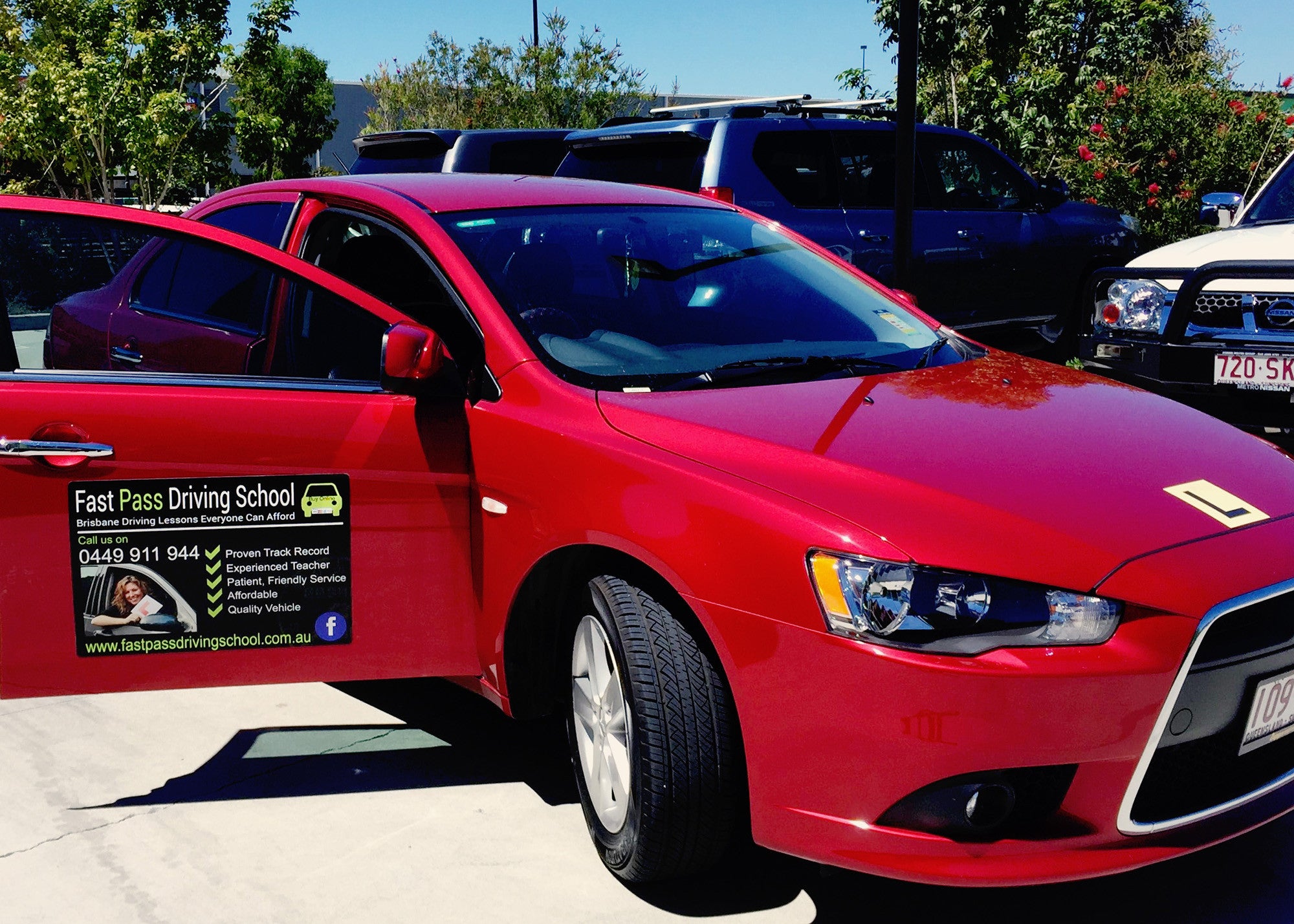 Magnetic Vehicle Sign for a driving school | Car Magnets