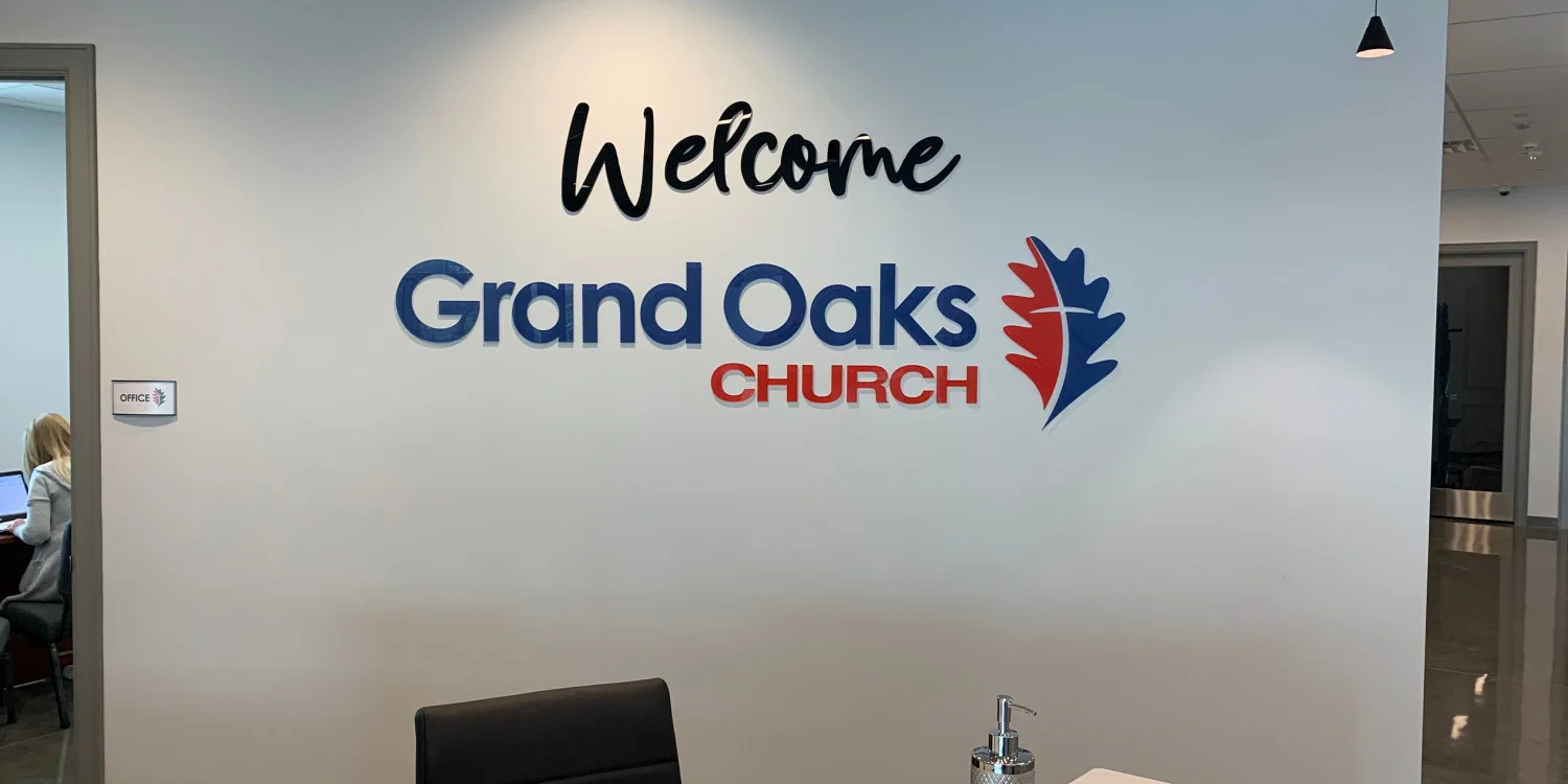 Building & Commercial Signs