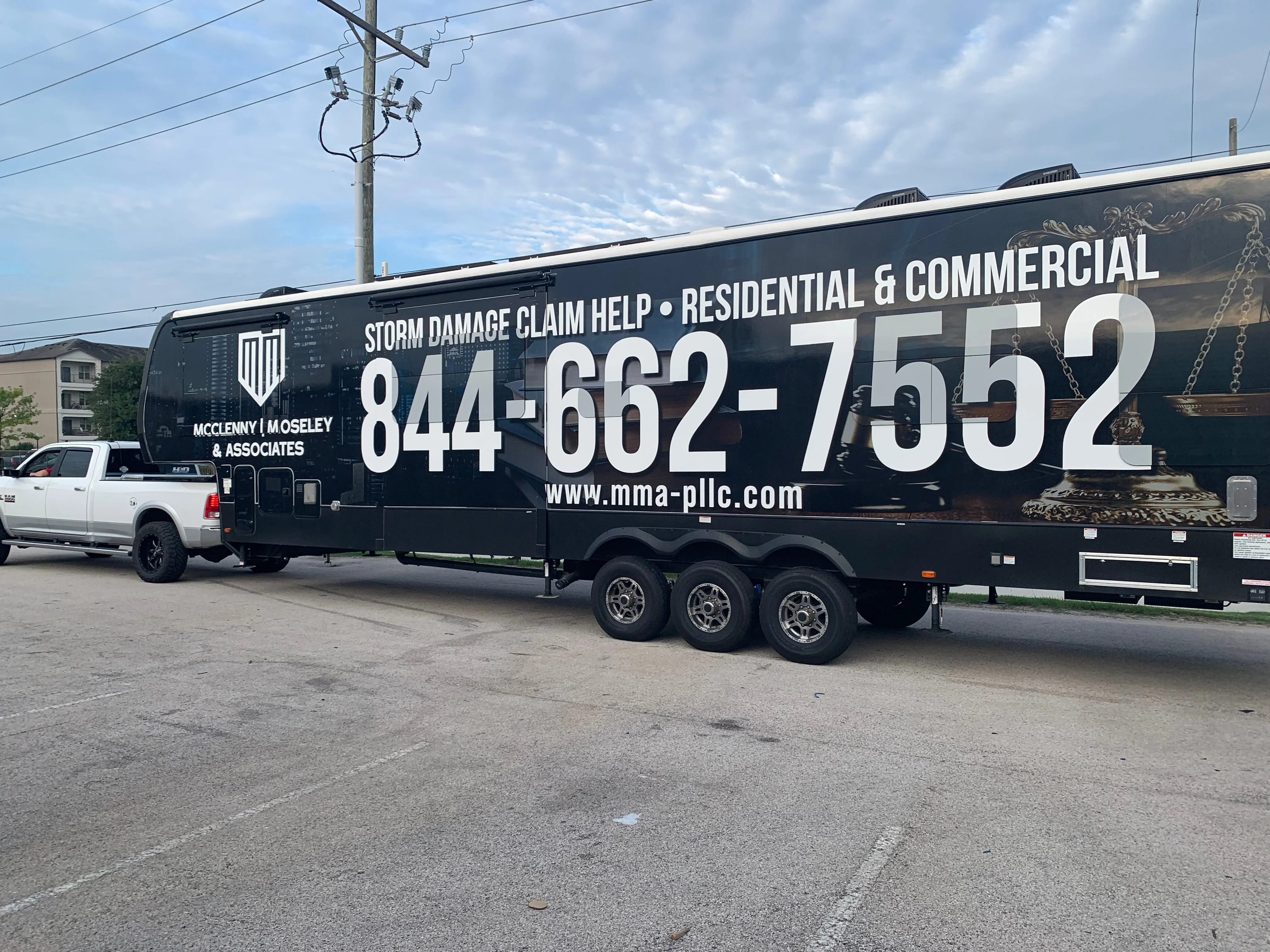 Building & Commercial Signs