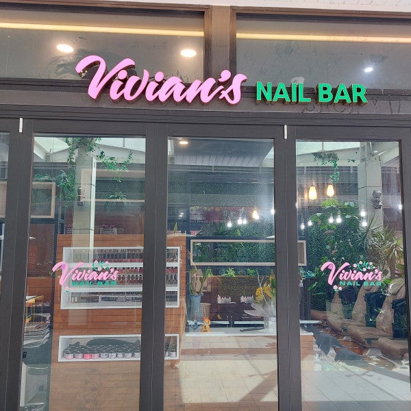 3D Illuminated lettering, round Light box, wall Mount Acrylic and Window Graphics