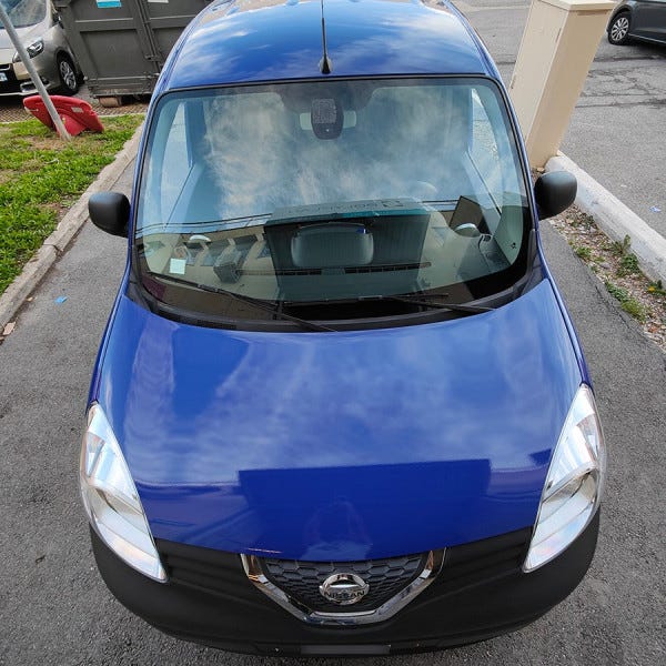 Total covering de véhicule AS SERVICES par Signarama Saint Laurent du Var
