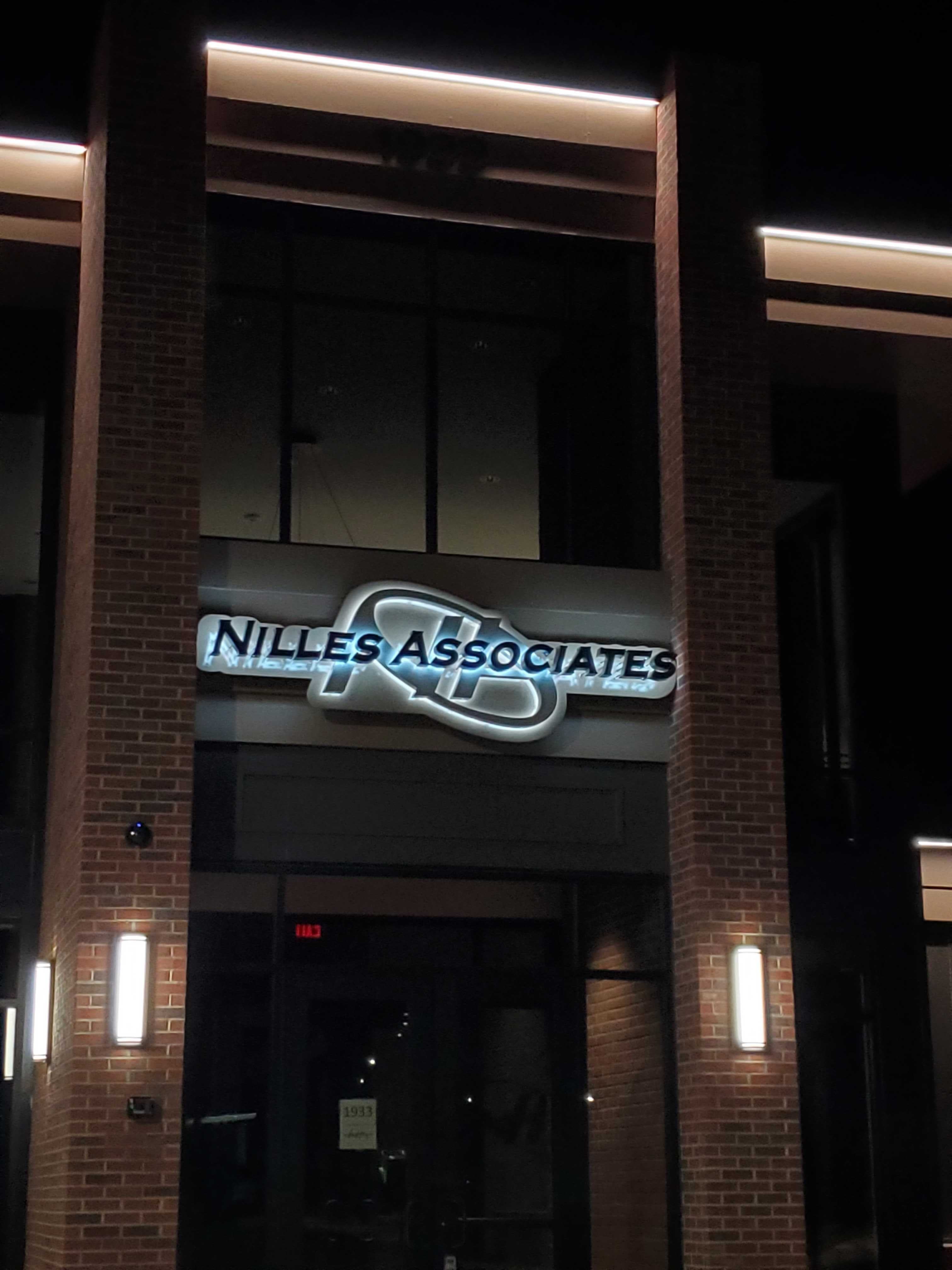 Illuminated & Lighted Signs