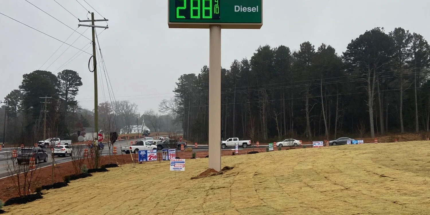 Building & Commercial Signs