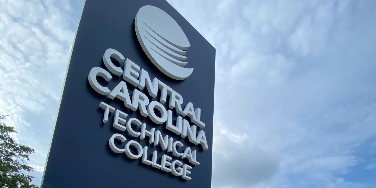 Sign Fabricators