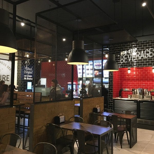 Carl's Jr_Kilburn