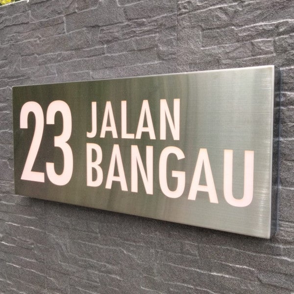 5 Tips to Keep Metal Signage Looking Good