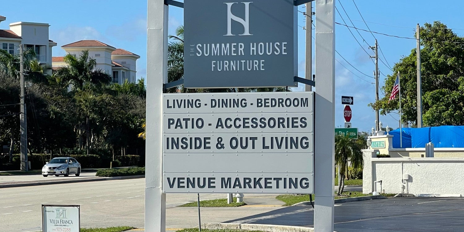 Custom Pylon Signs