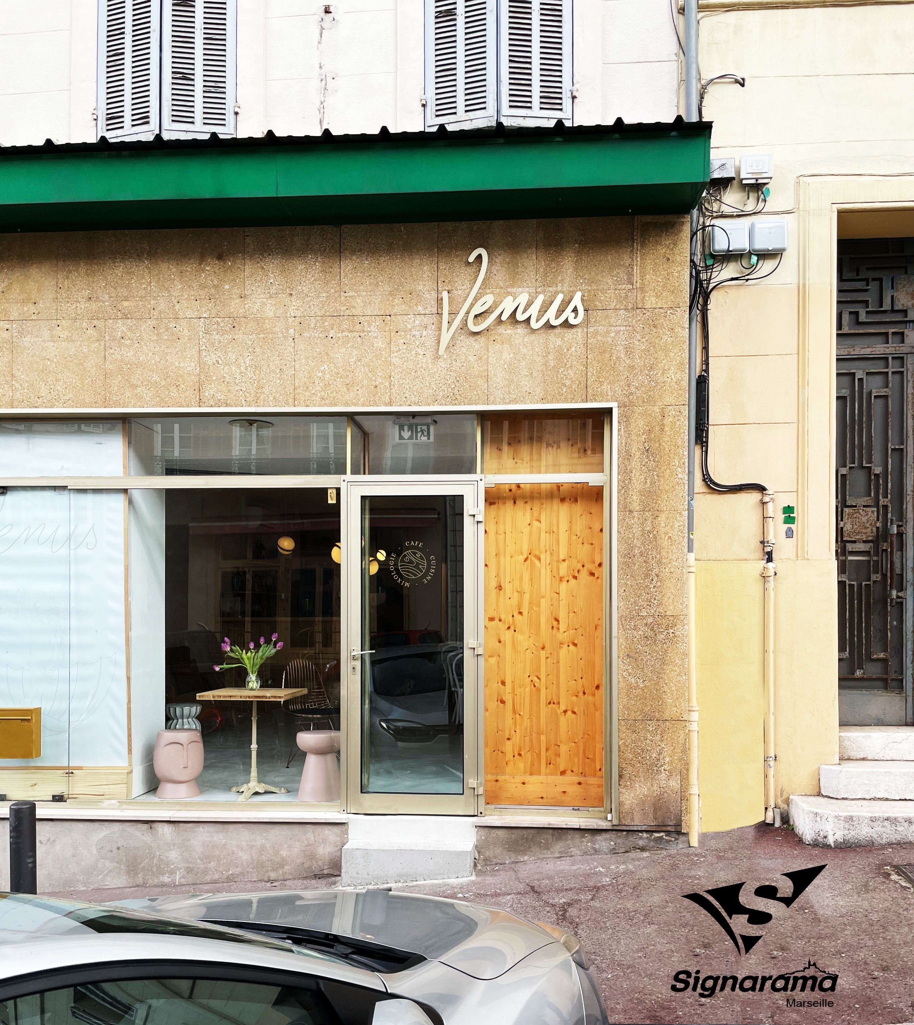 VENUS_LETTRES DECOUPEES_MARSEILLE