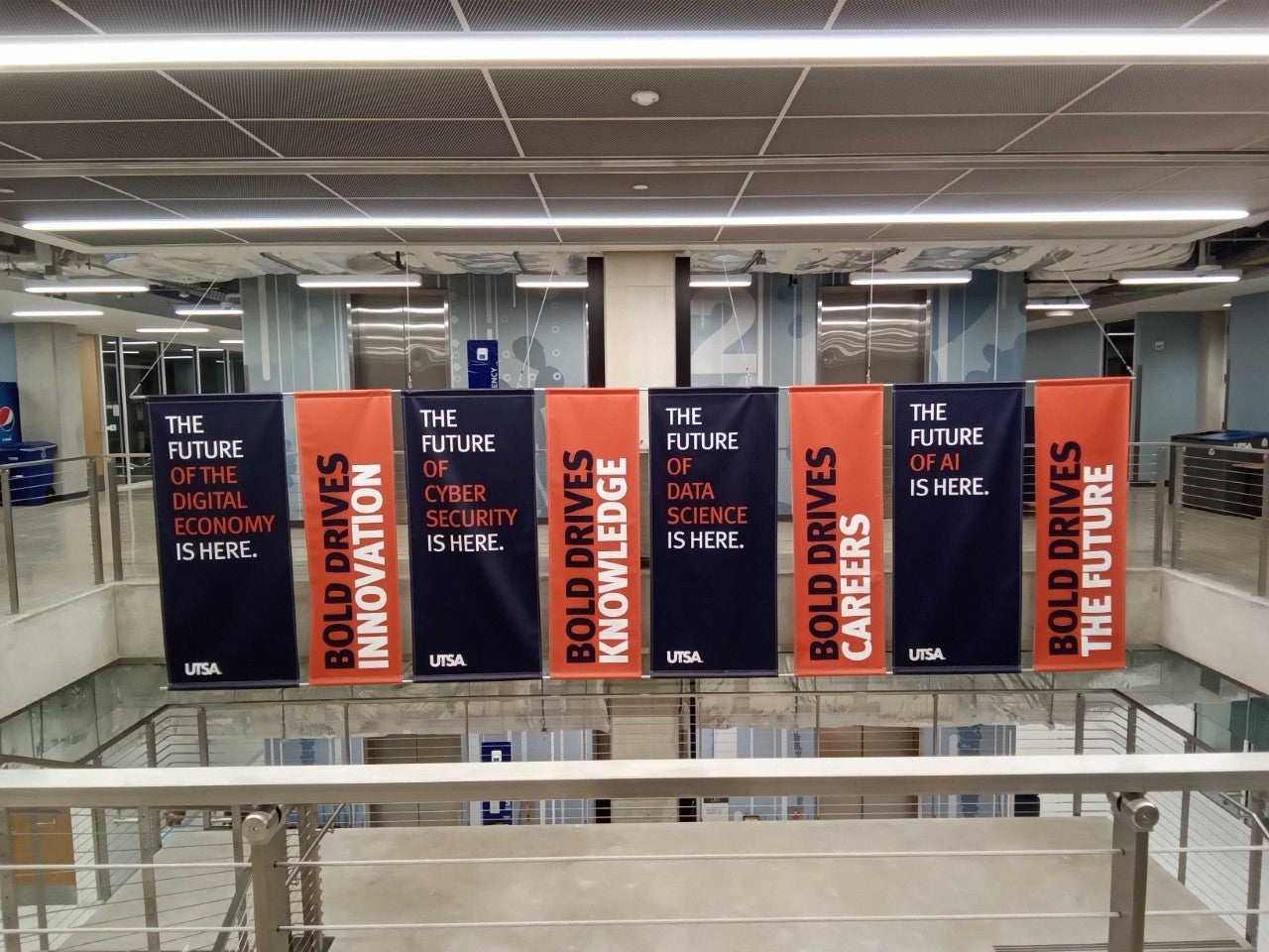 Custom Banners & Flags