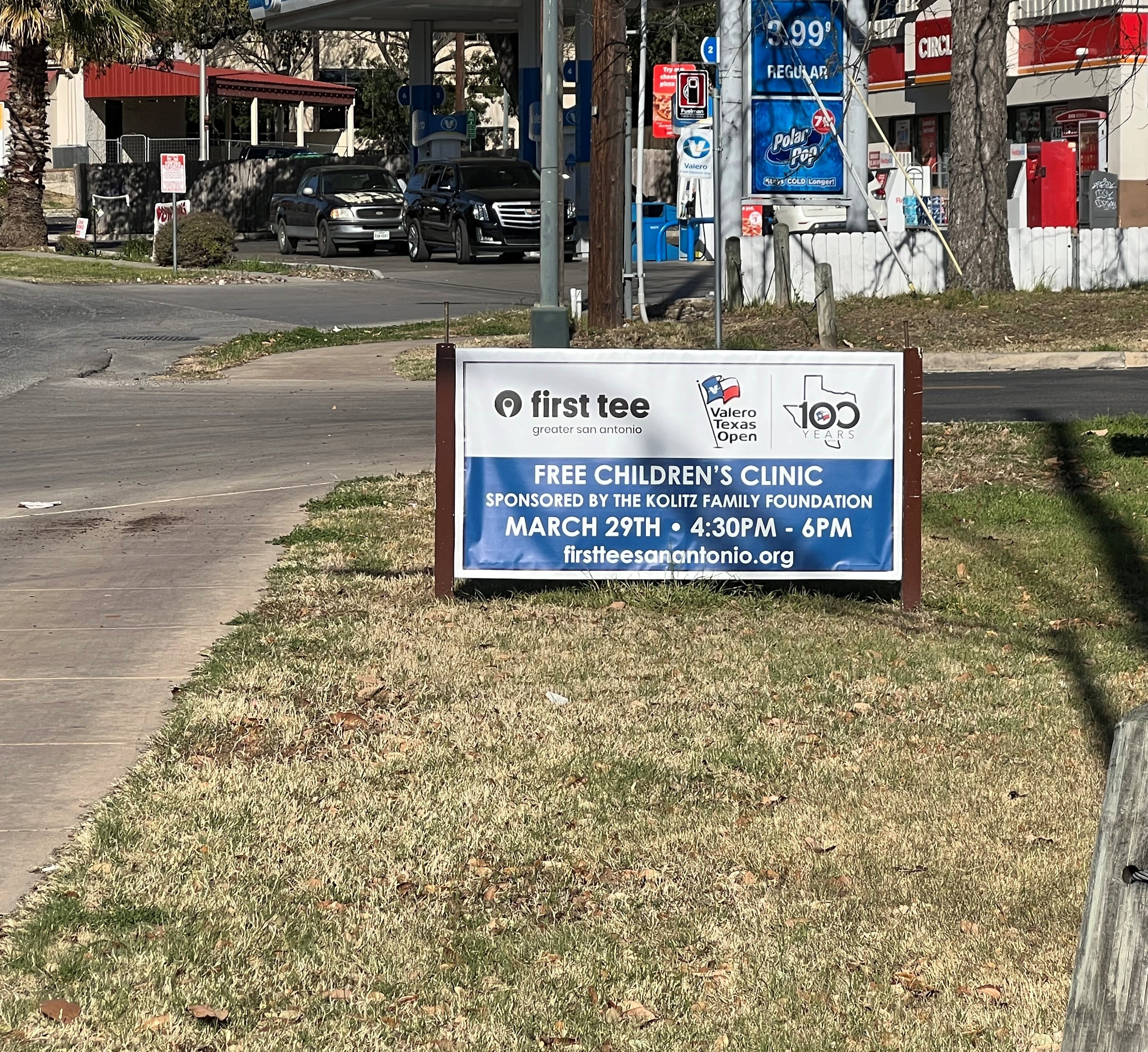 Sidewalk Signs & Curb Signs