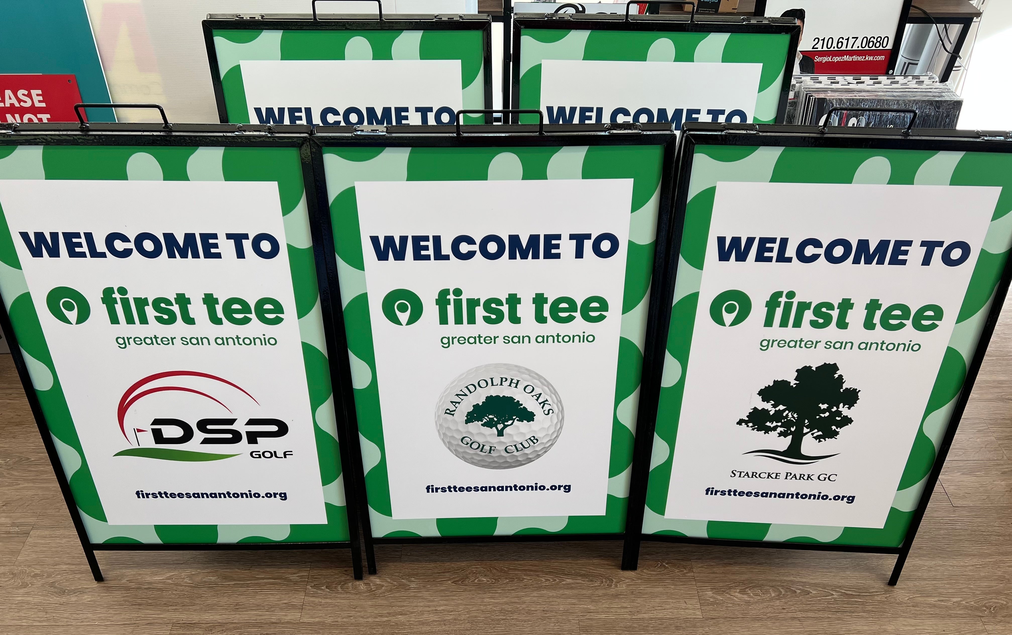 Sidewalk Signs & Curb Signs