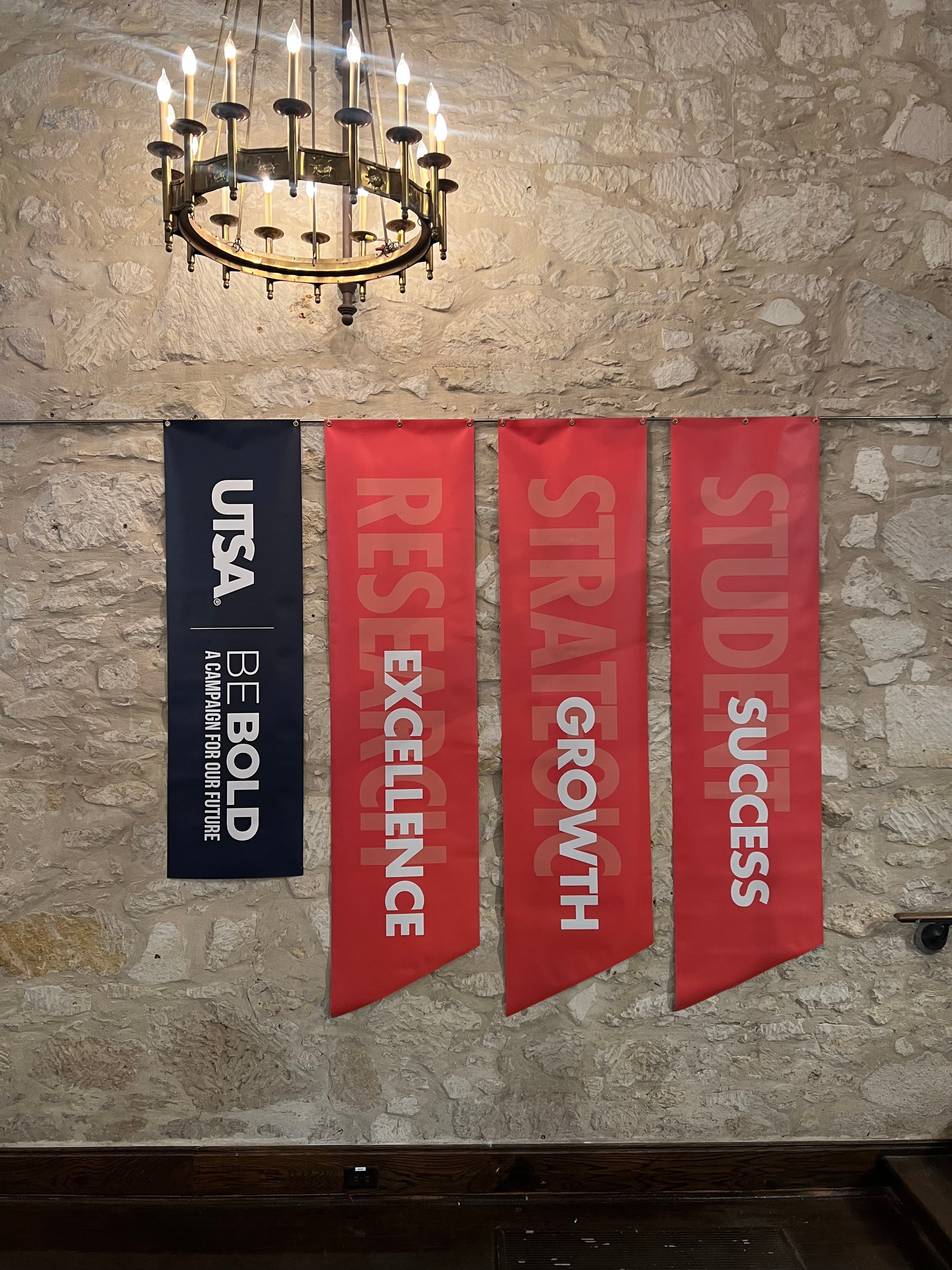 Custom Banners & Flags