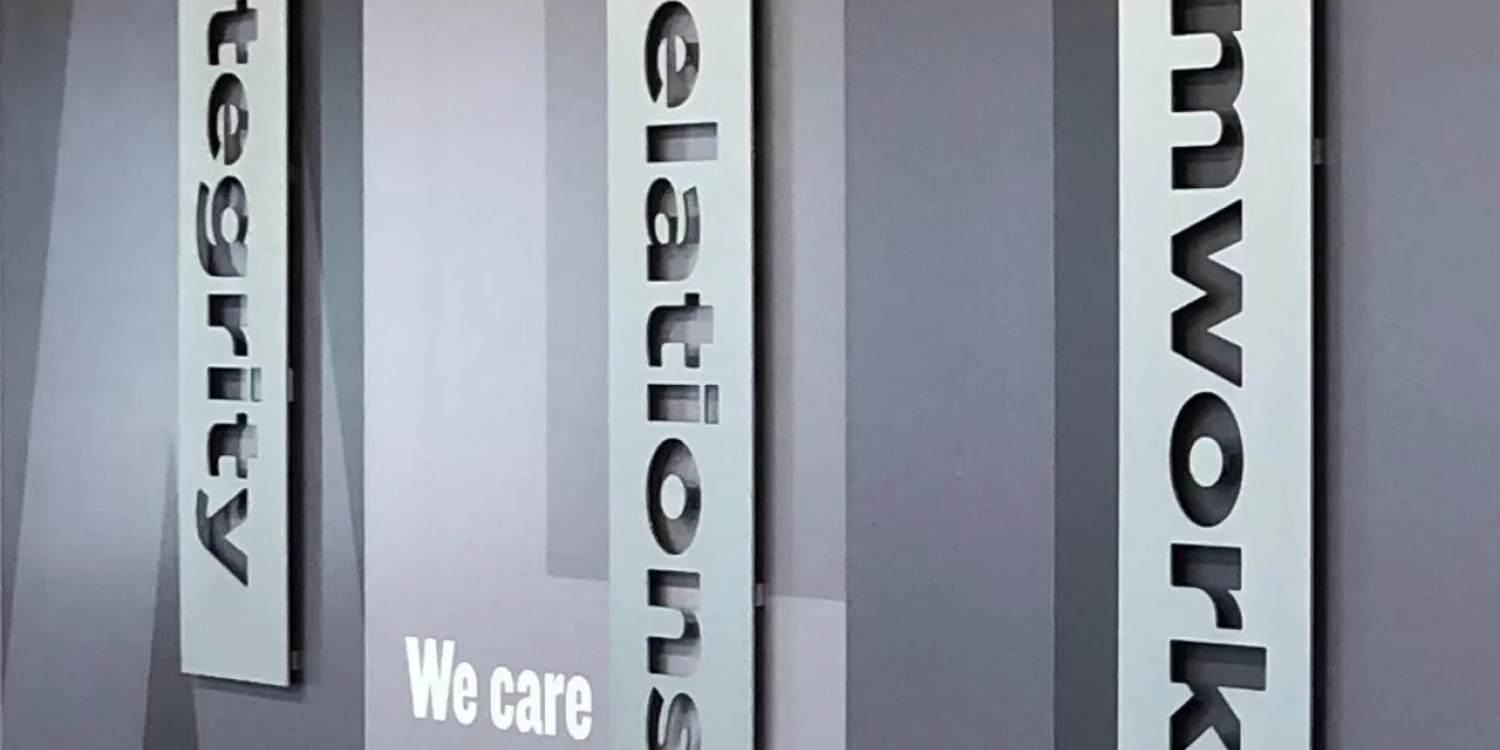 Wall Signs & Signage
