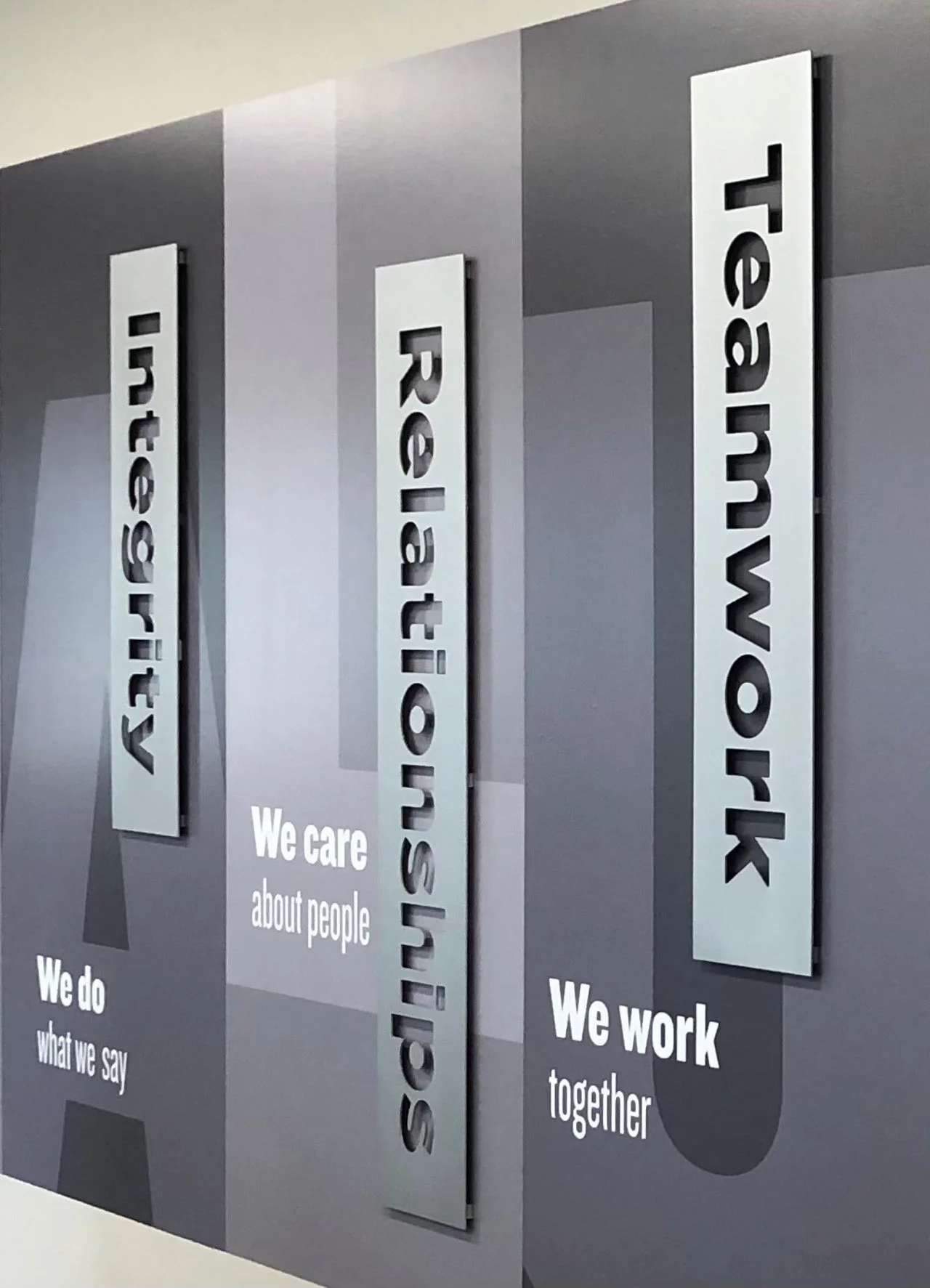 Wall Signs & Signage
