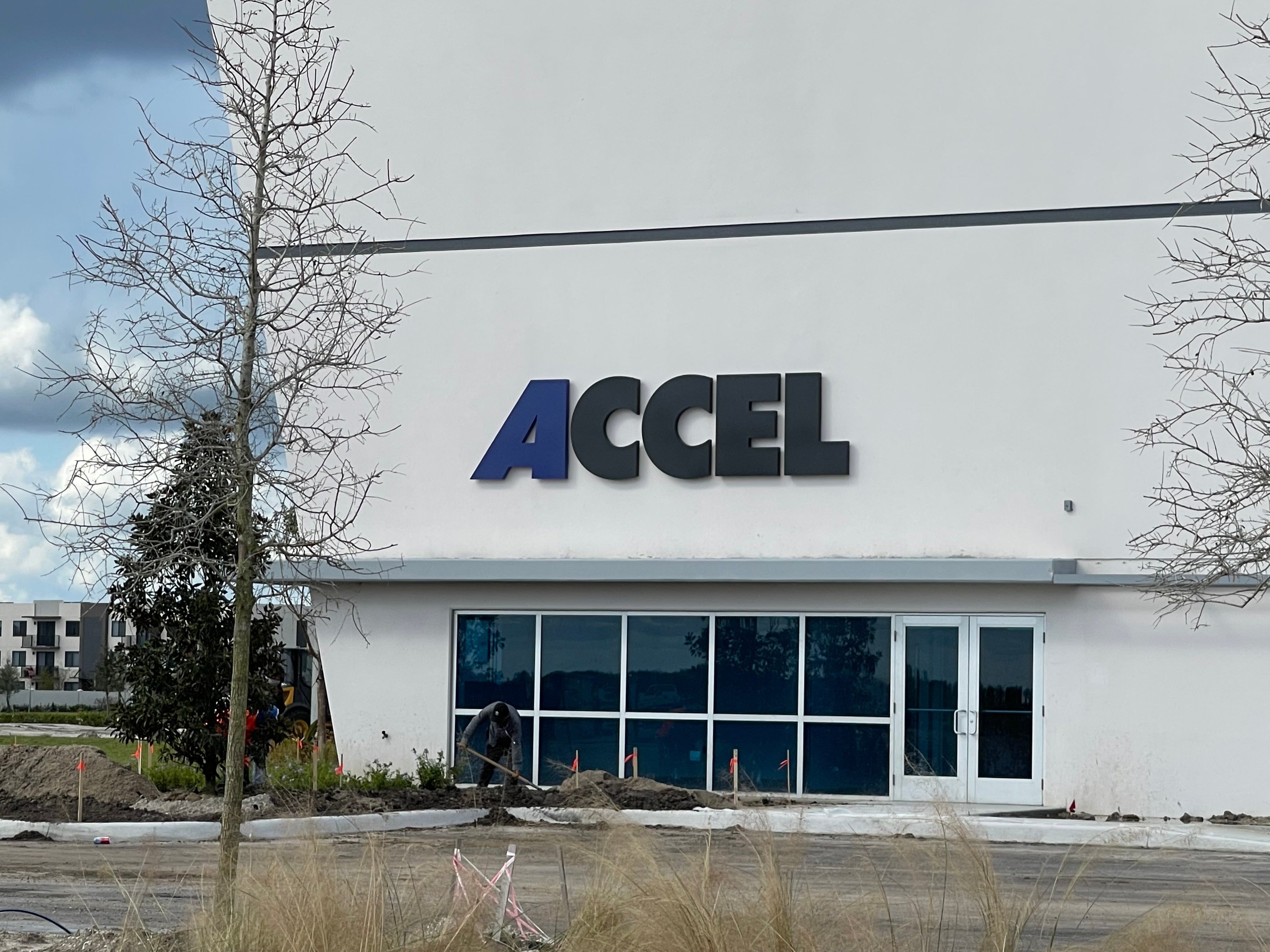 Building & Commercial Signs