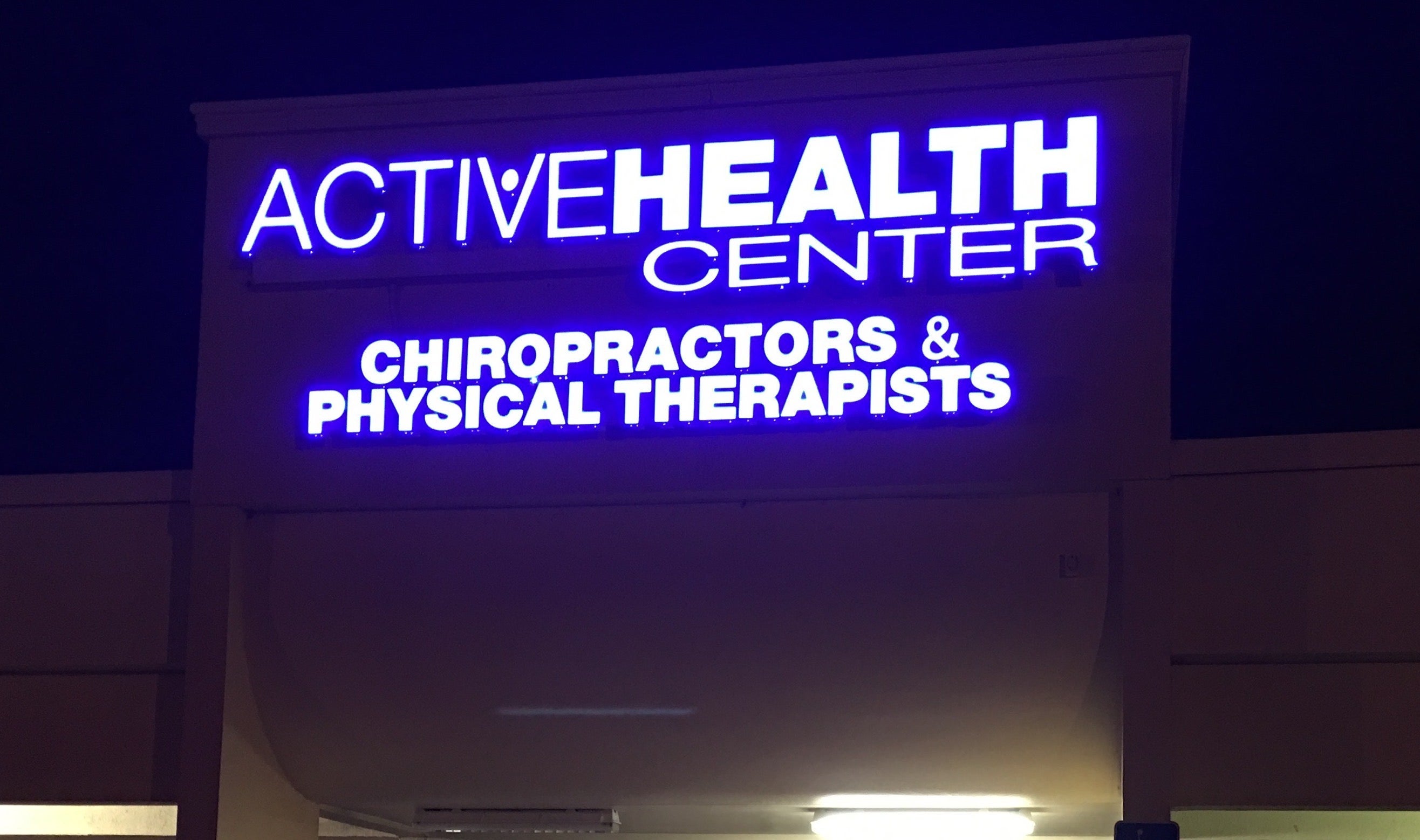 Illuminated & Lighted Signs
