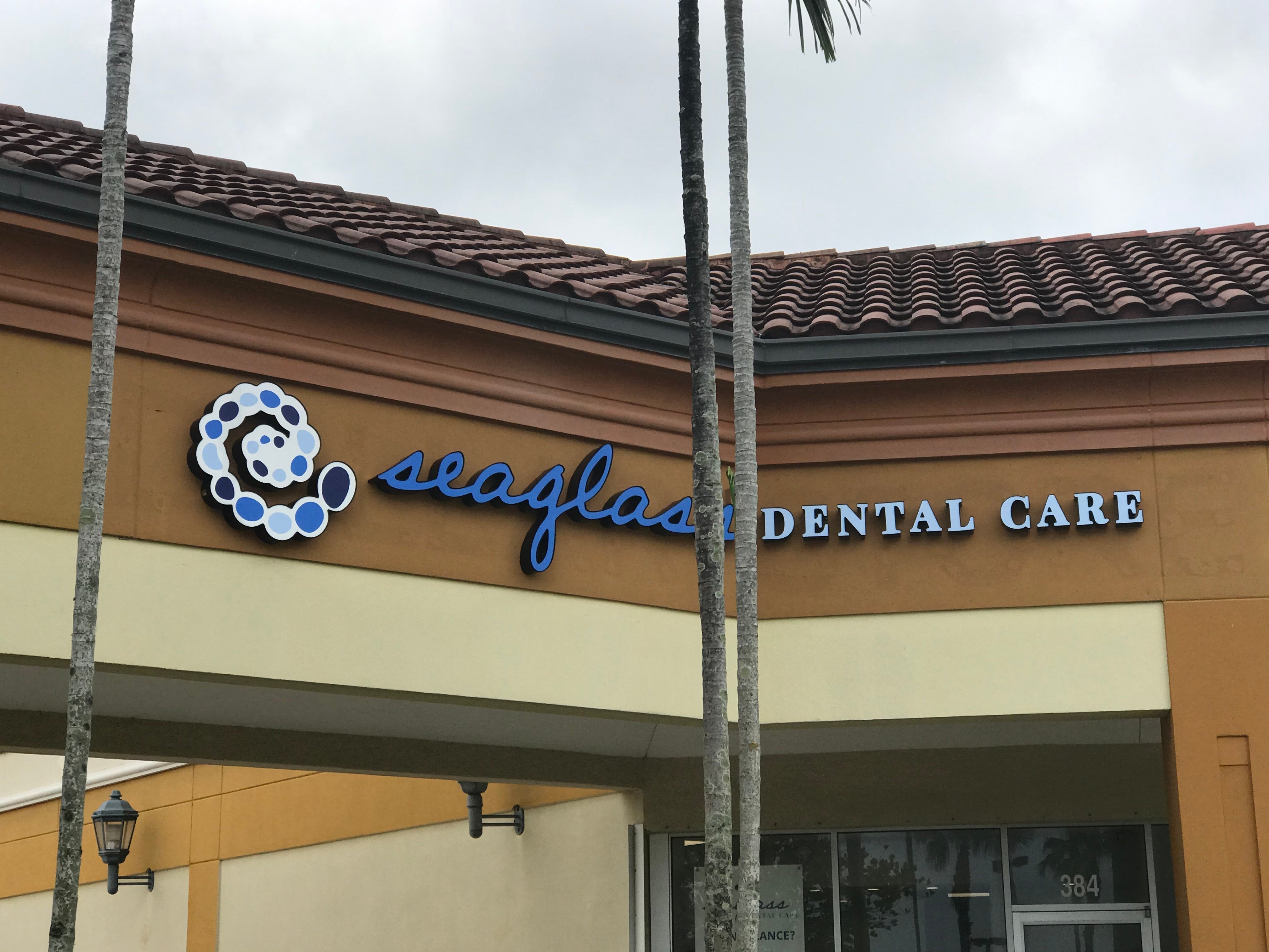 Building & Commercial Signs