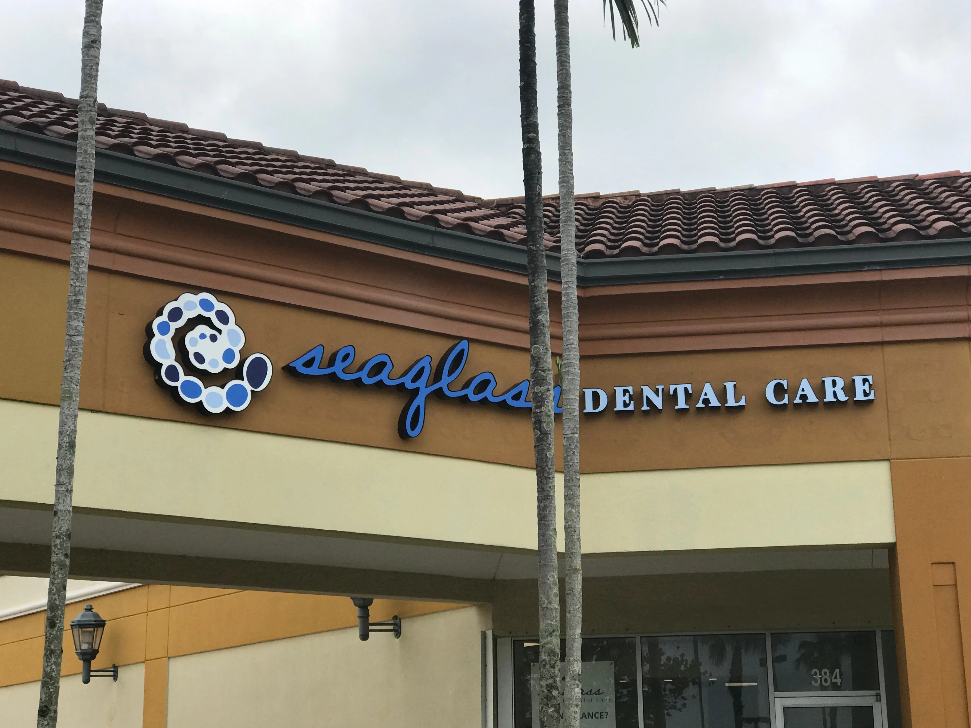 Building & Commercial Signs