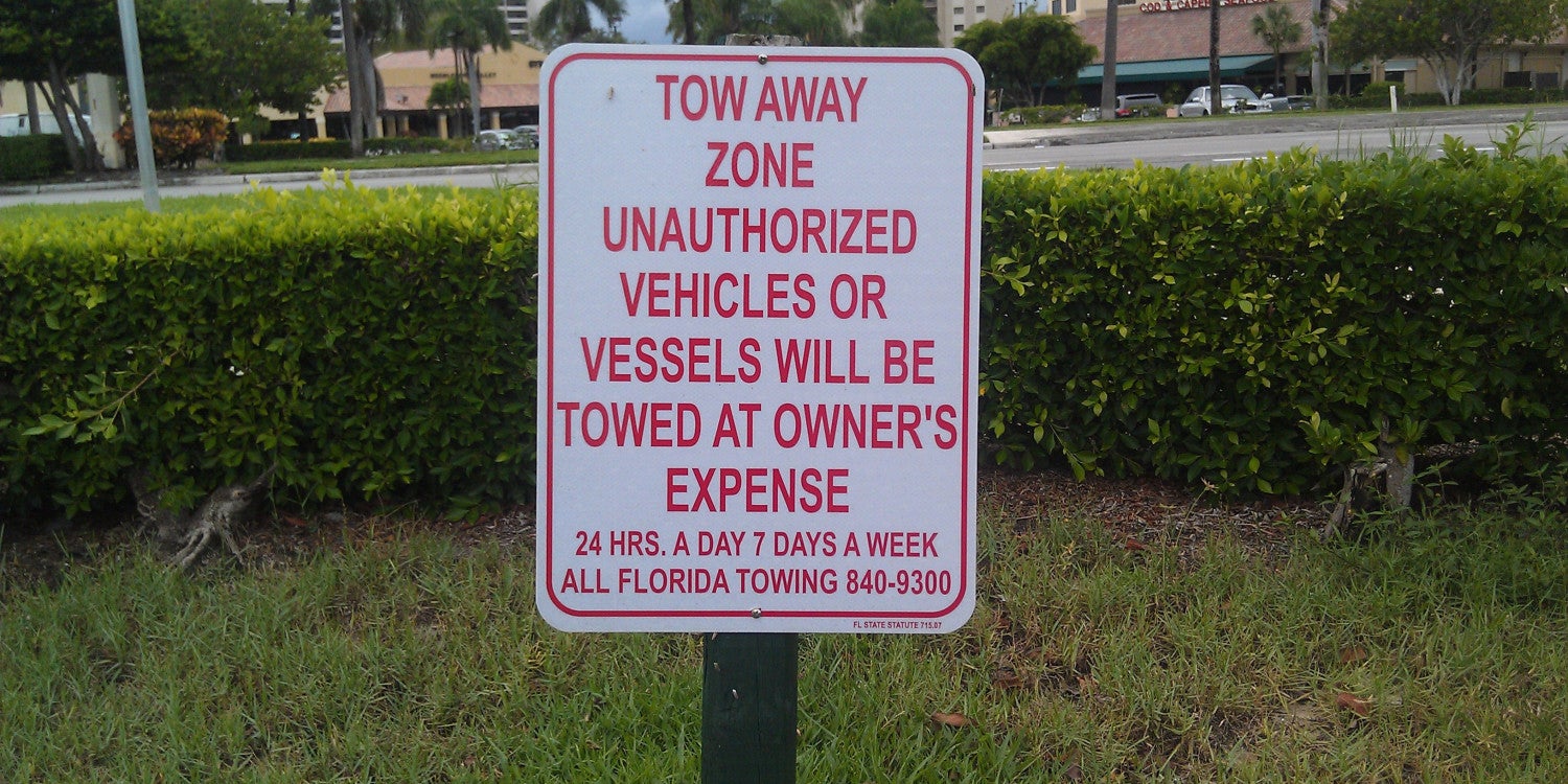 Freestanding & Standalone Signs