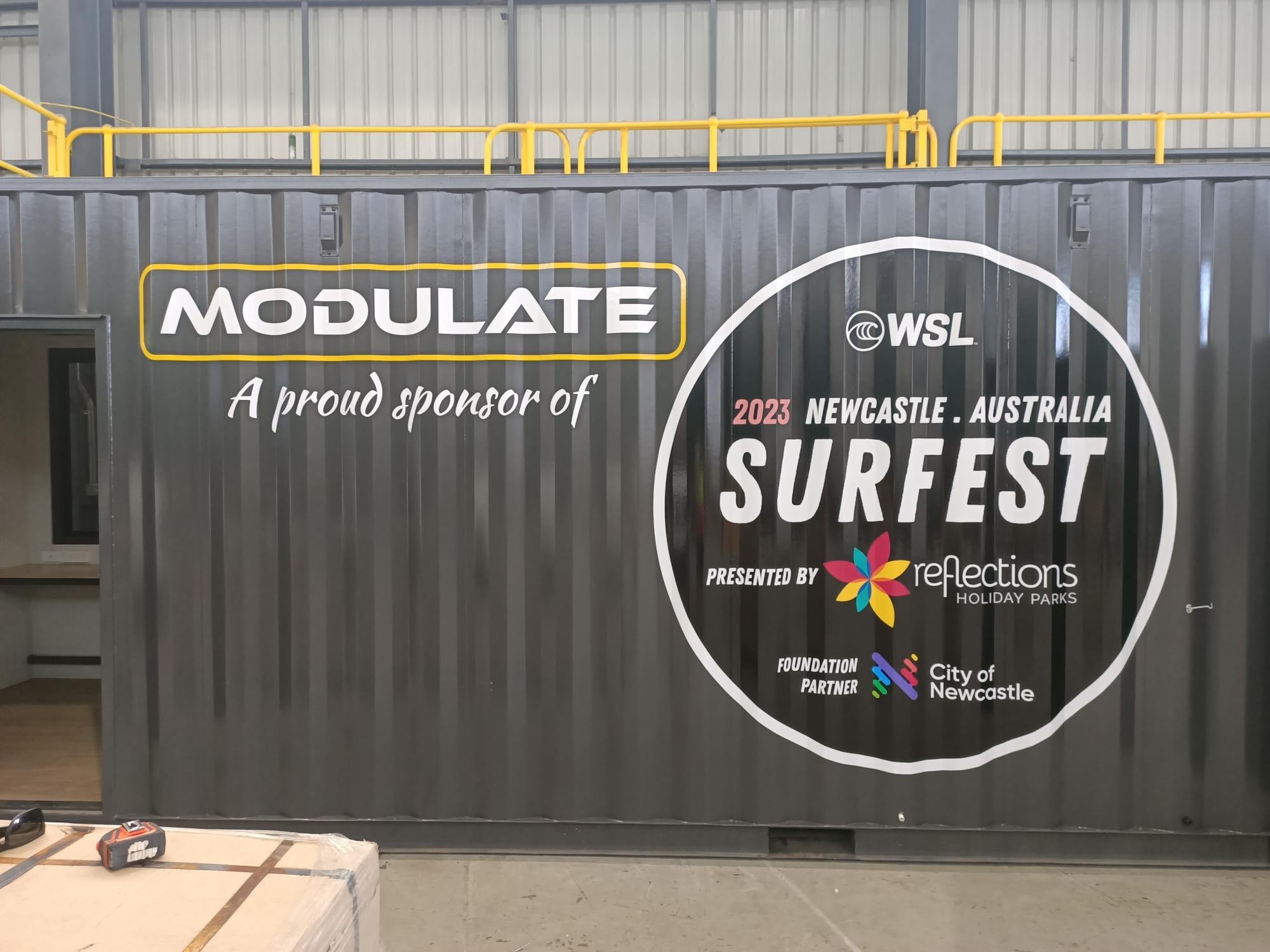 Modulate Containers