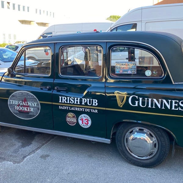 Flocage de taxi irlandais pour Le Galway Hooker