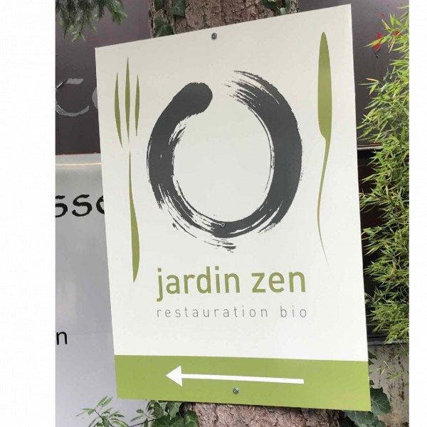 panneau-directionnel-restaurant-versailles-signarama