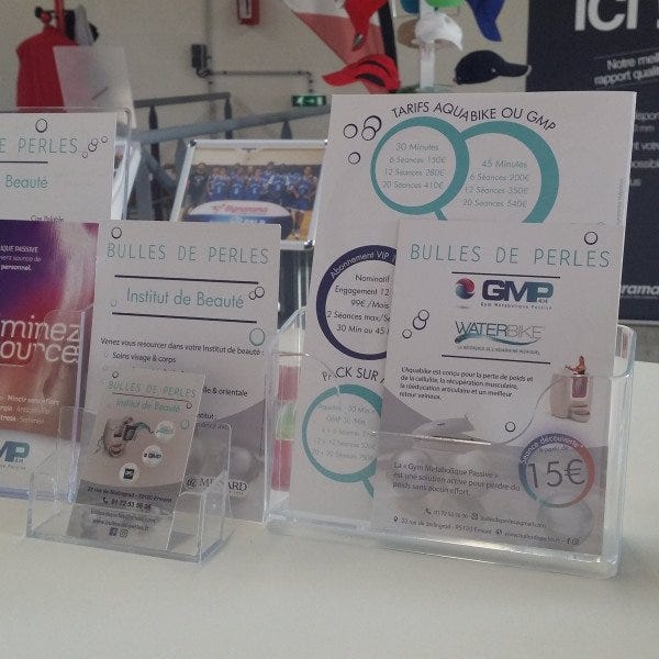 Fabrication de Cartes de Visites, de Brochures et Flyers - Bulles De Perles