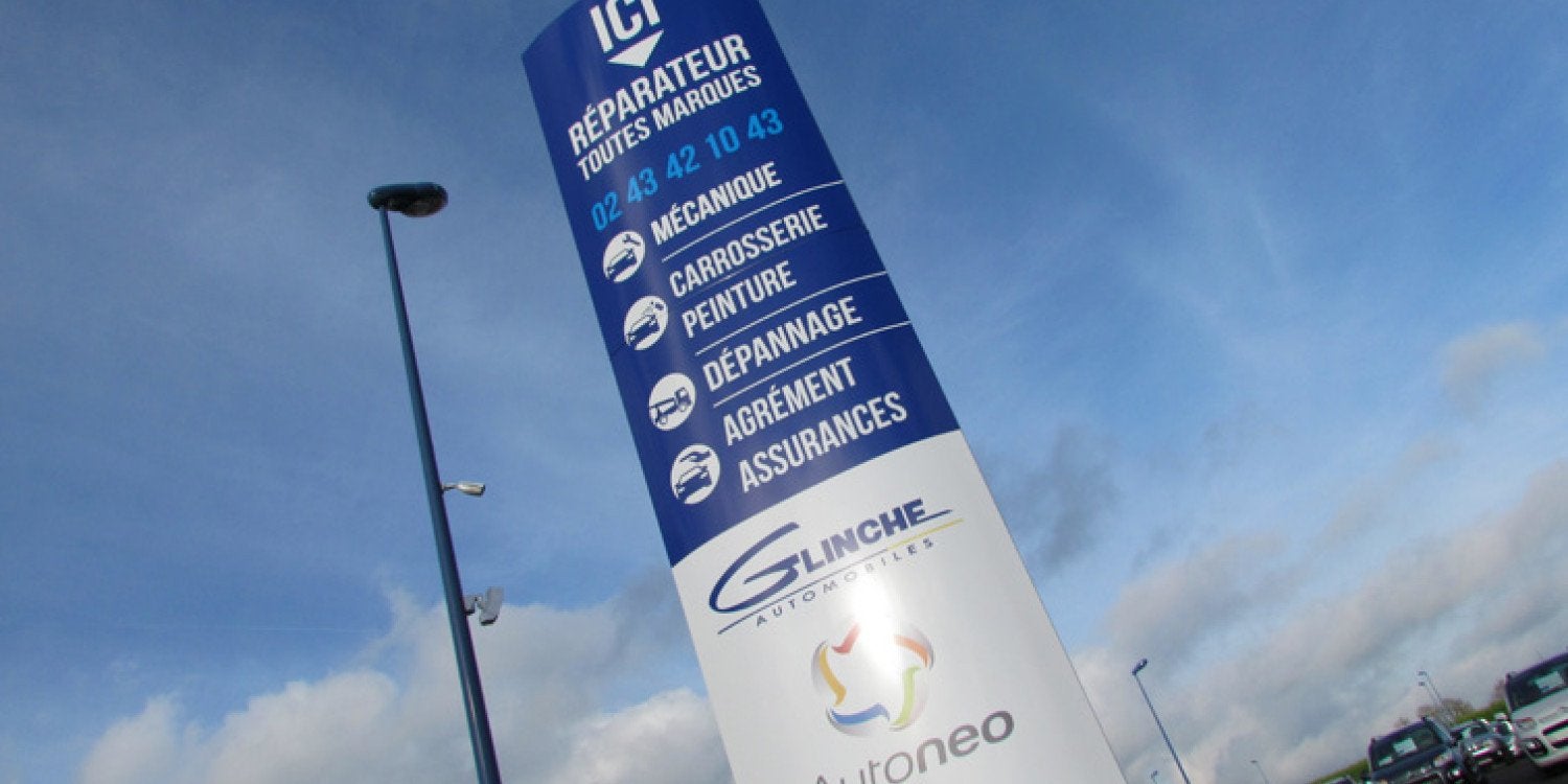 Totem et Panneaux publicitaires