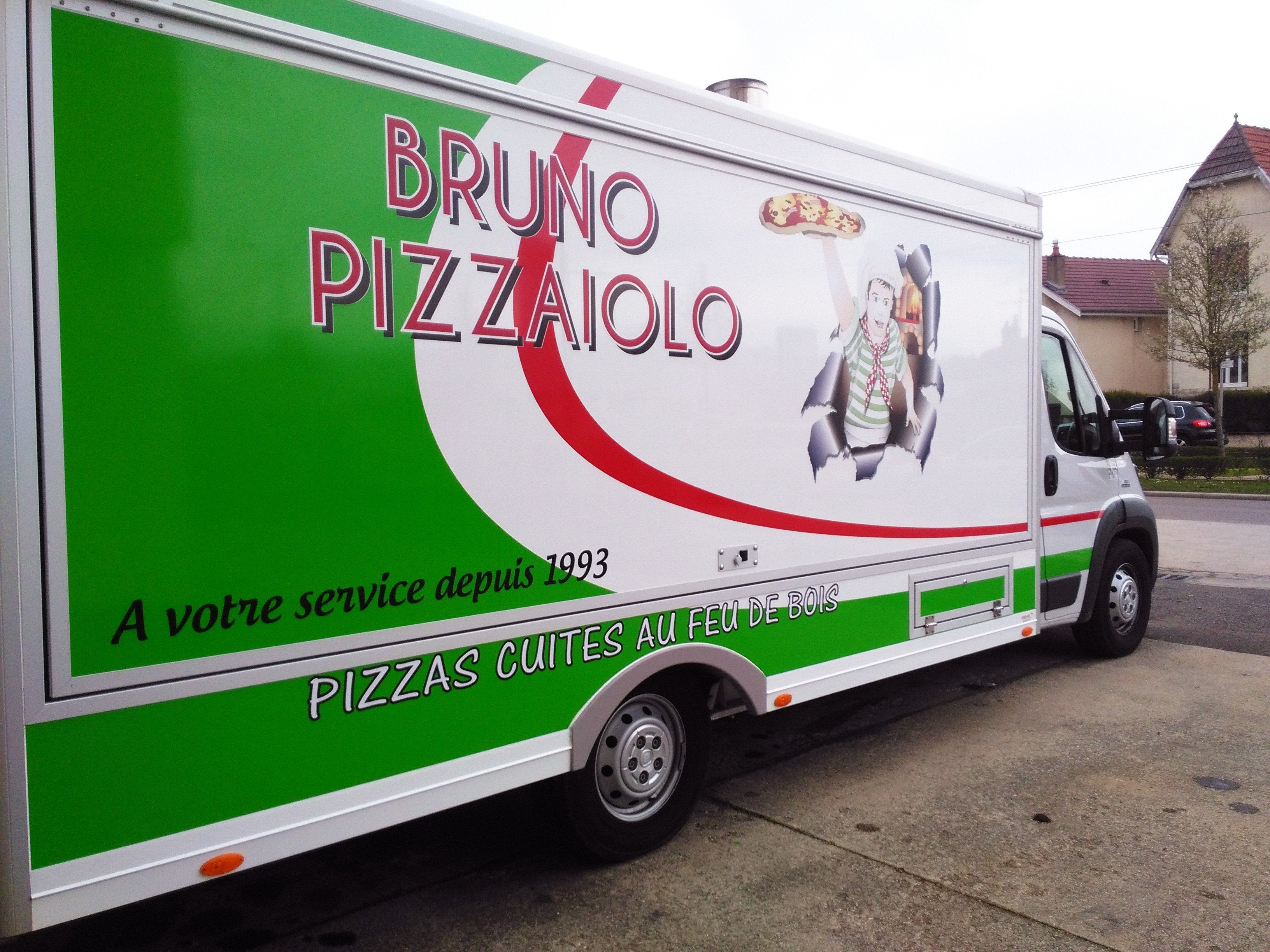 MARQUAGE FOOD TRUCK MONTPELLIER - ADHÉSIF FOOD TRUCK