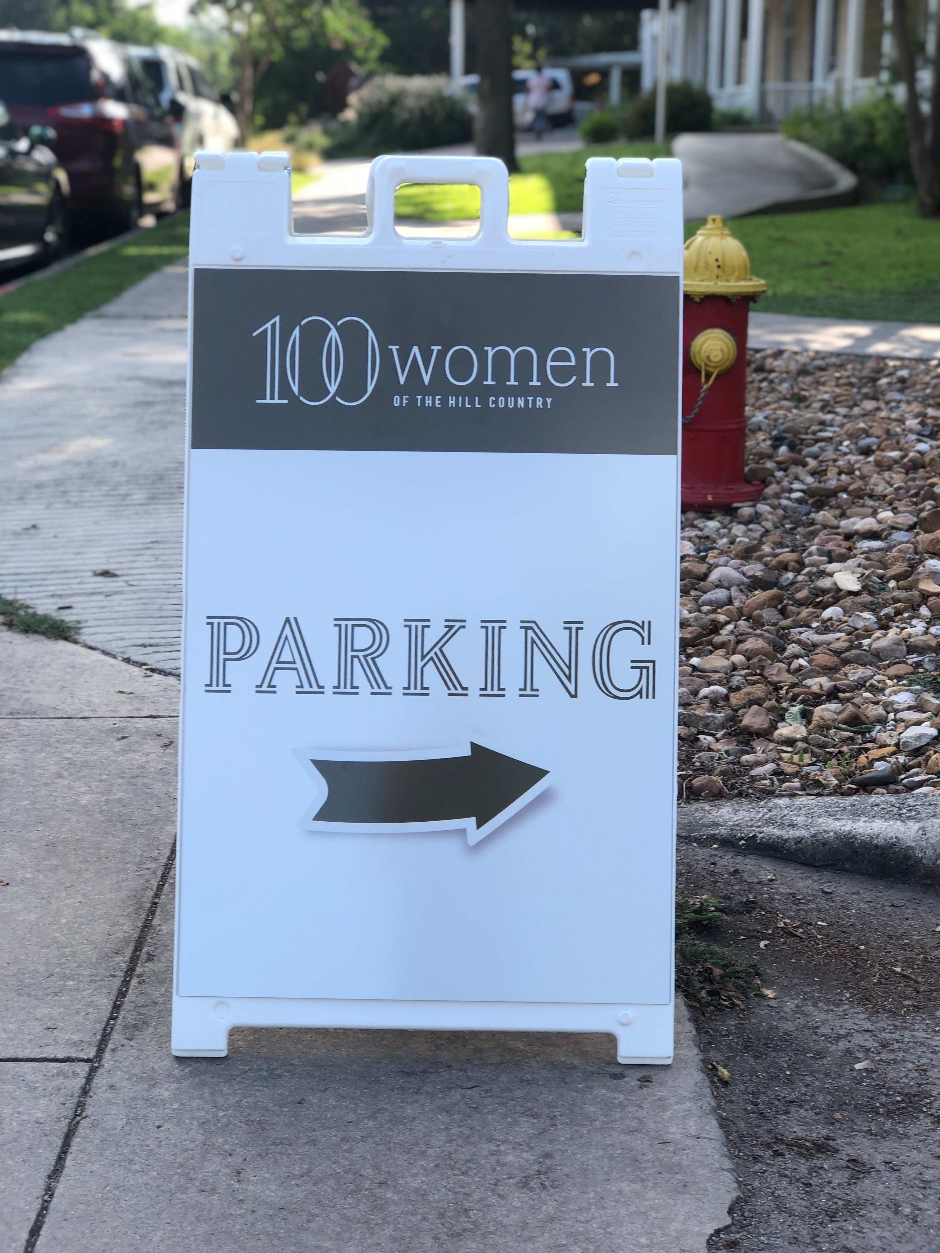Sidewalk Signs & Curb Signs