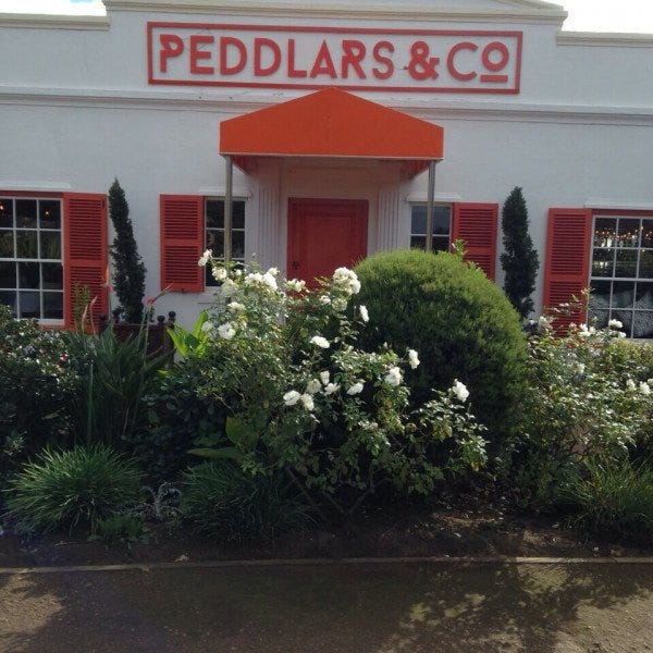 Peddlars & Co signarama